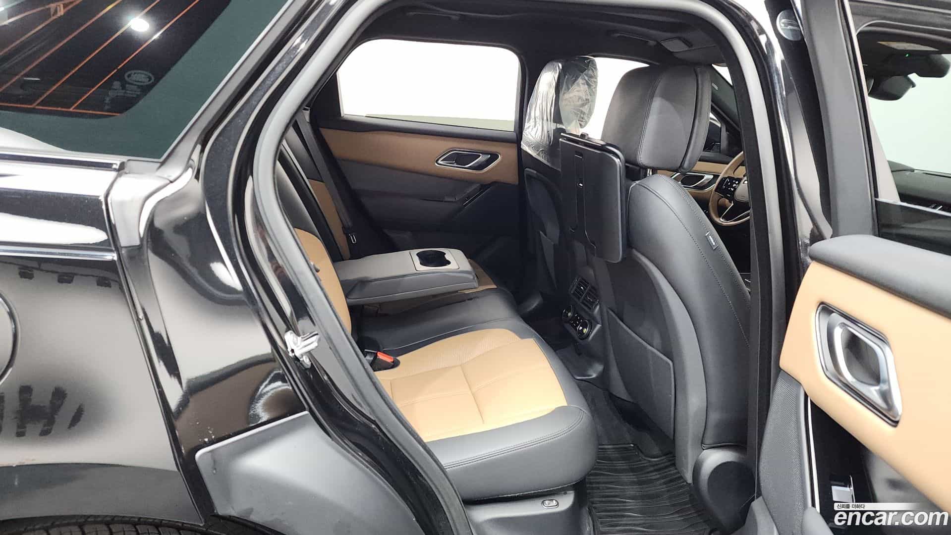 Range Rover Velar Land Rover 2025.3-OPTION-016