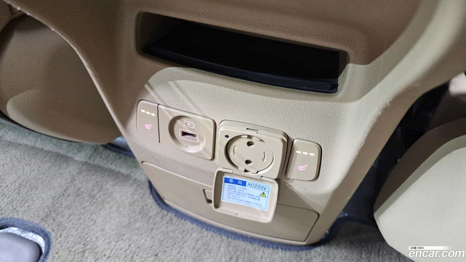 Canival Kia 2018.3-OPTION-022
