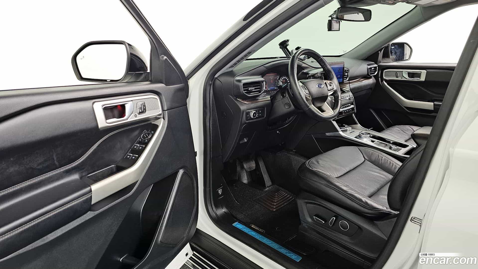 Explorer Ford 2020.11-OPTION-015