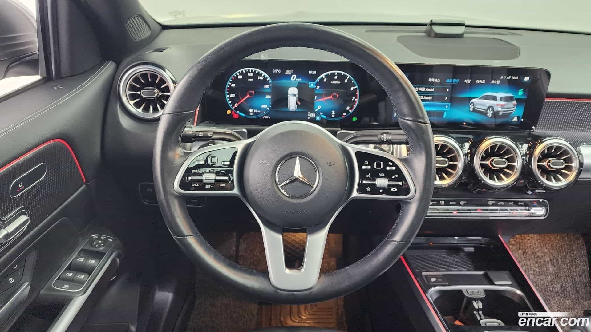 GLB-Class Mercedes-Benz 2021.10-OPTION-017