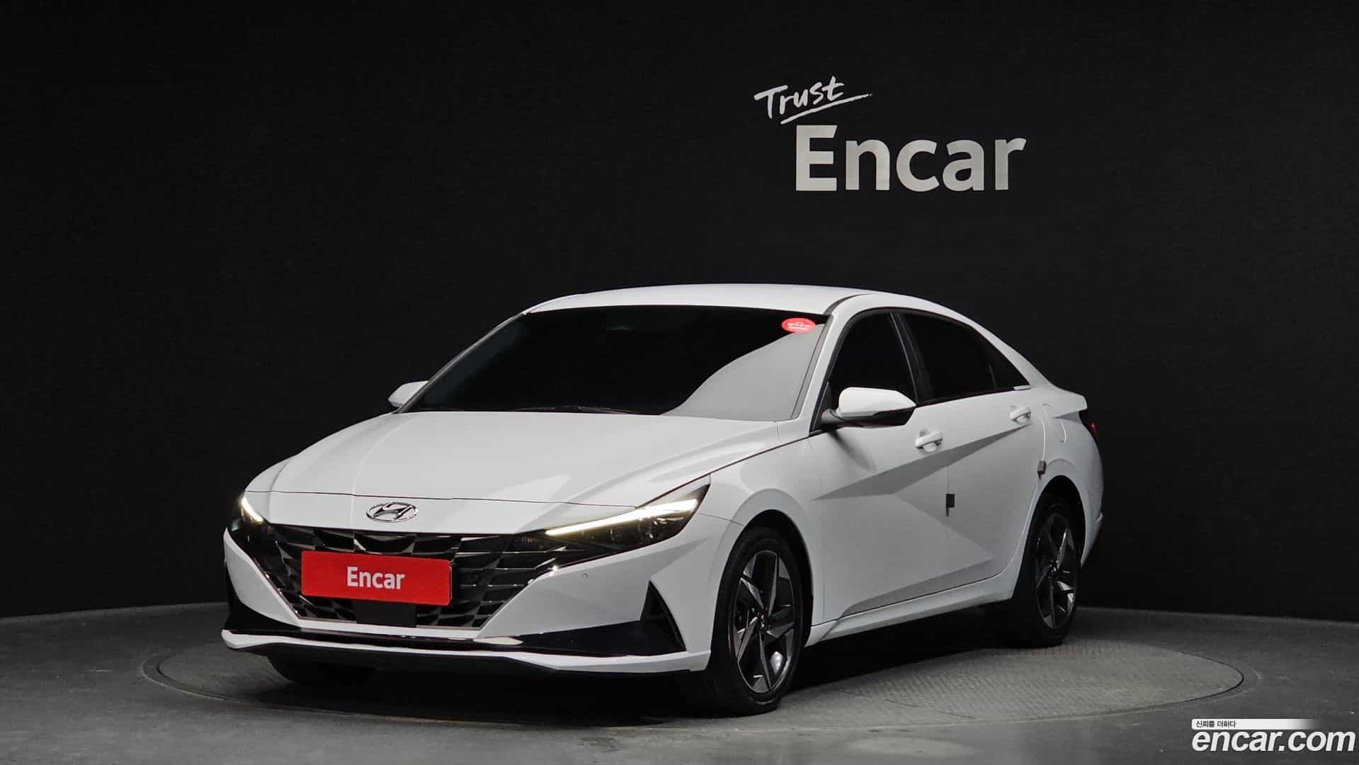 AVANTE Hyundai 2021.9-OUTER-001