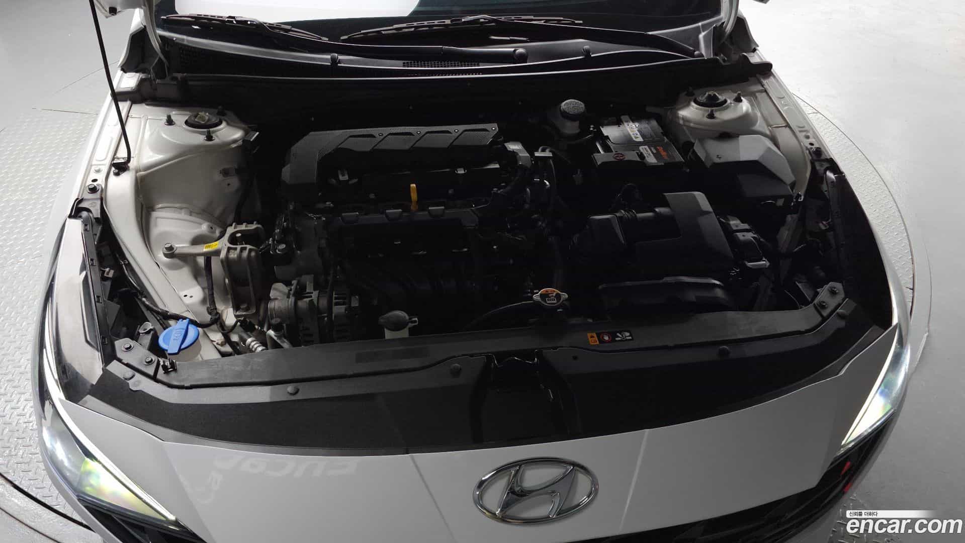 AVANTE Hyundai 2021.9-INNER-006