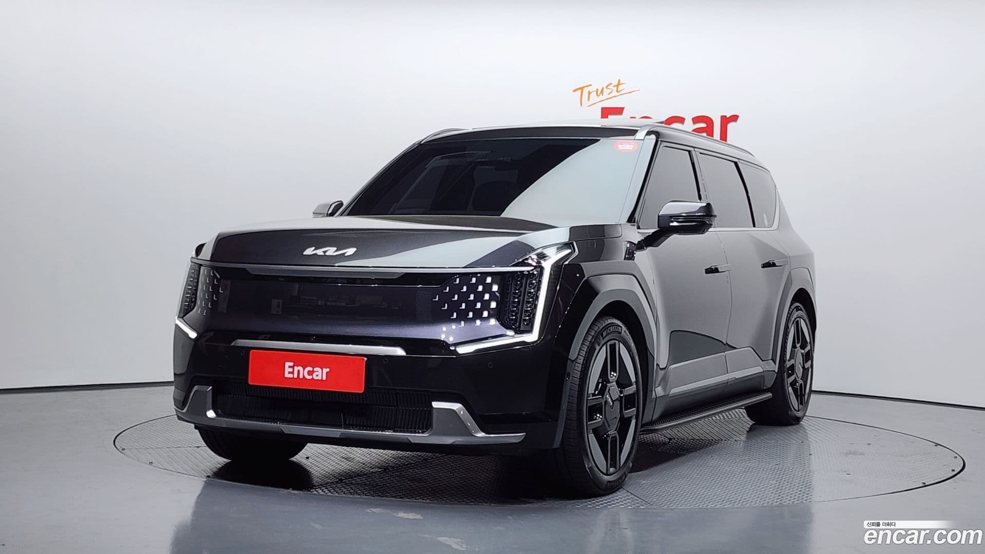Main__Slider__Photo:EV9 Kia 2023.9-0