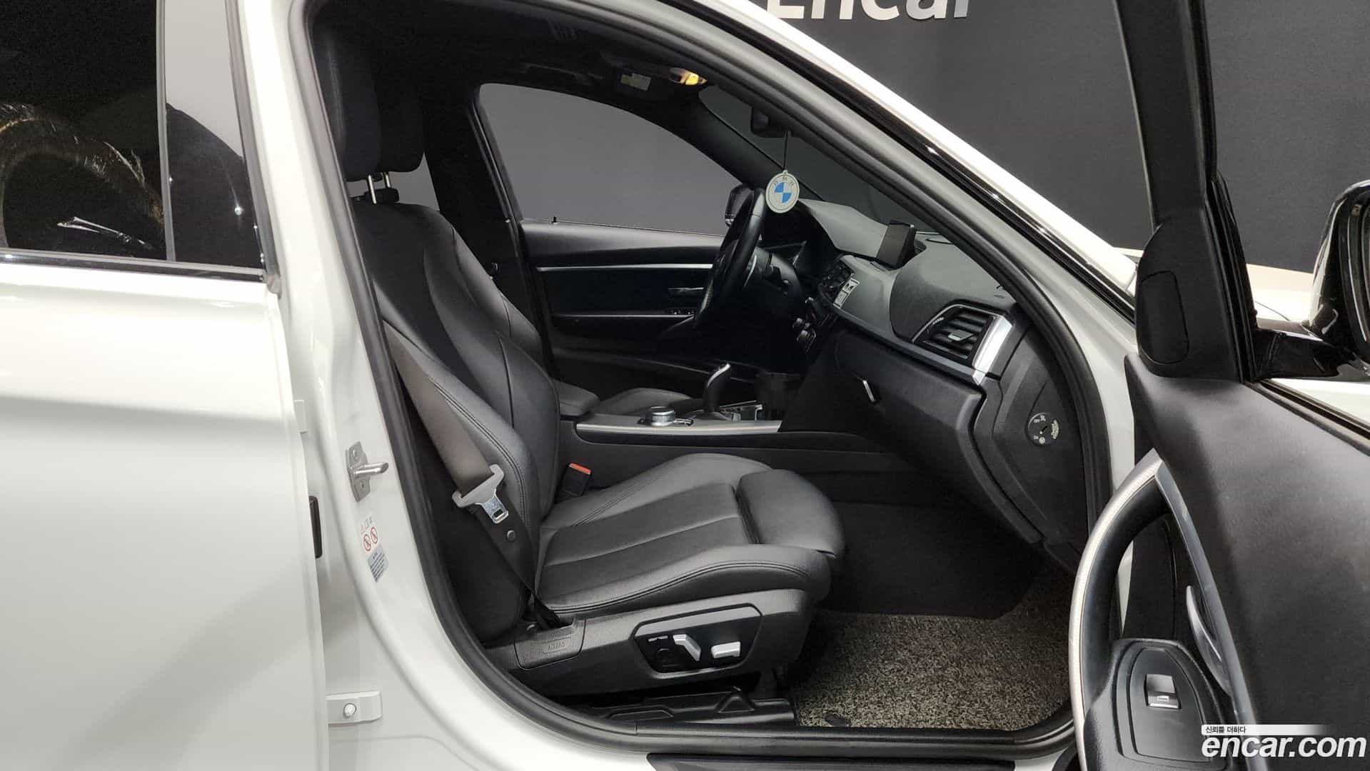 3-Series BMW 2018.11-OPTION-015