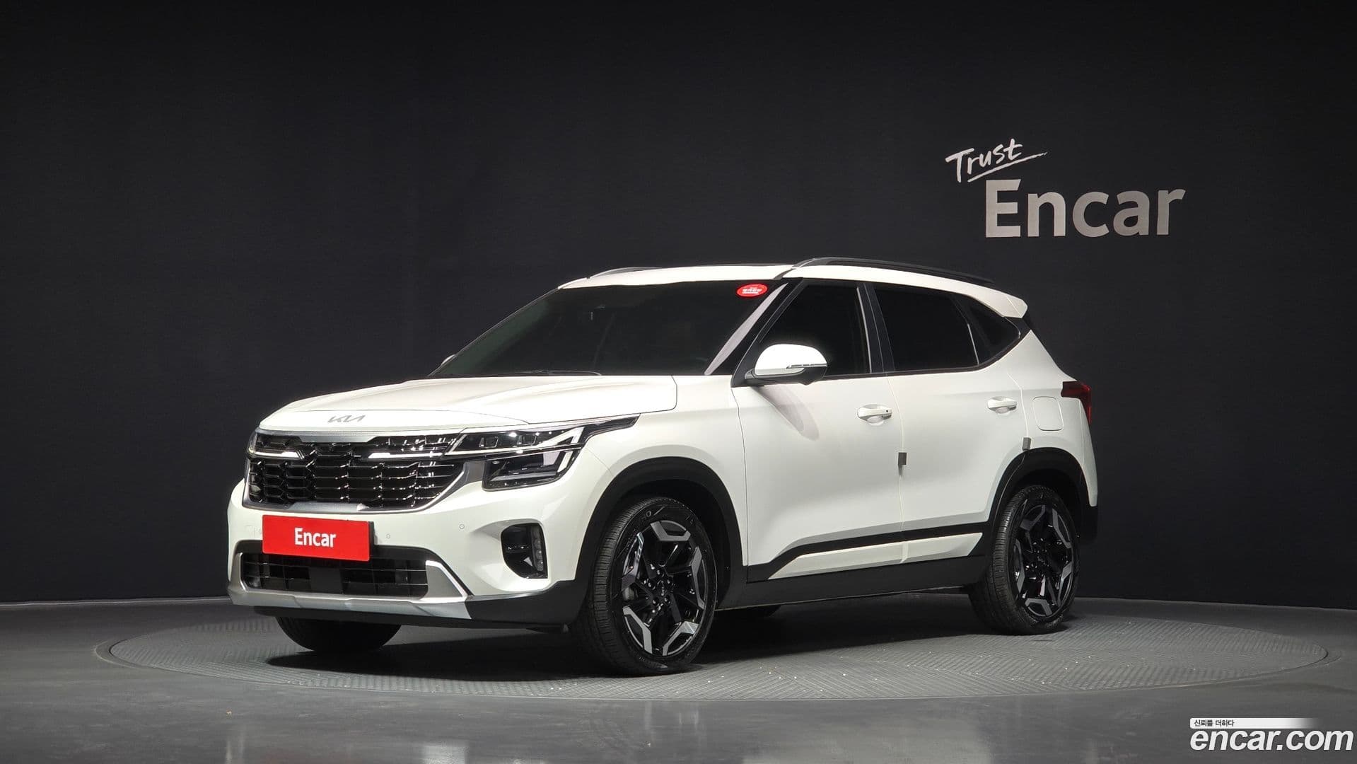 Main__Slider__Photo:Seltos Kia 2023.4-0