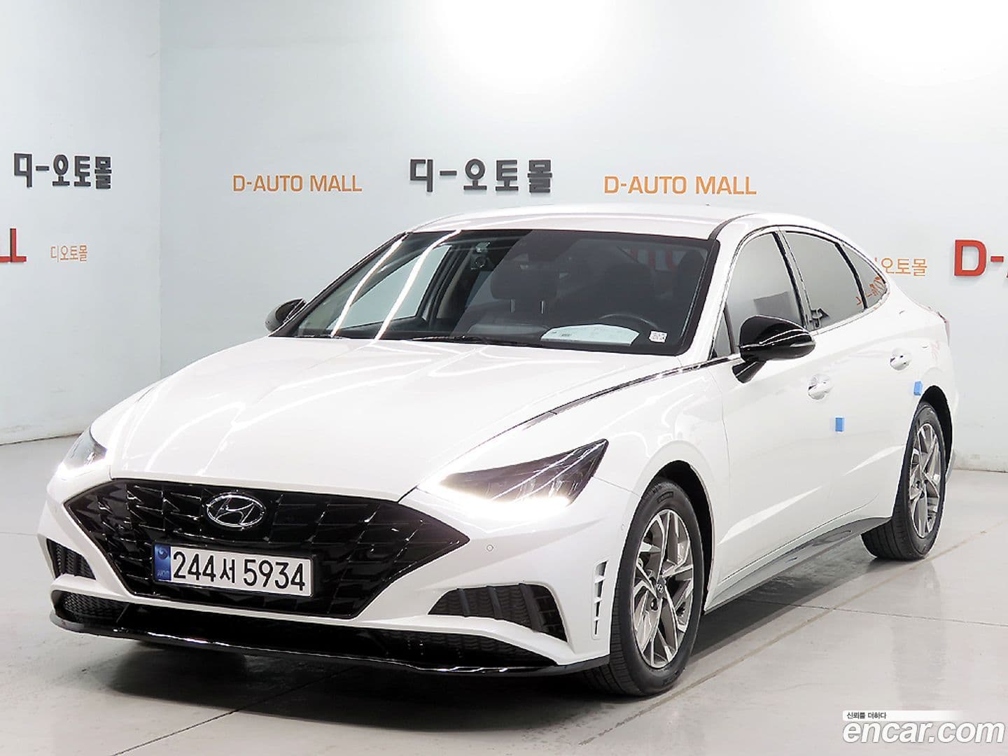 Main__Slider__Photo:Sonata Hyundai 2021.5-0