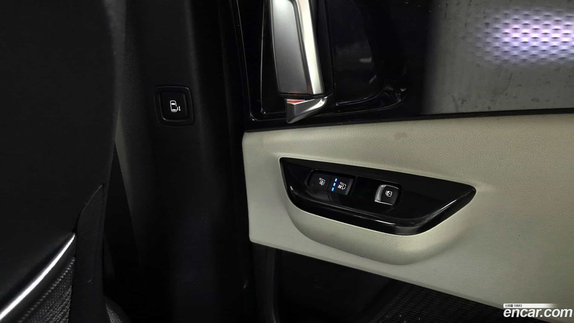 Canival Kia 2020.9-OPTION-023