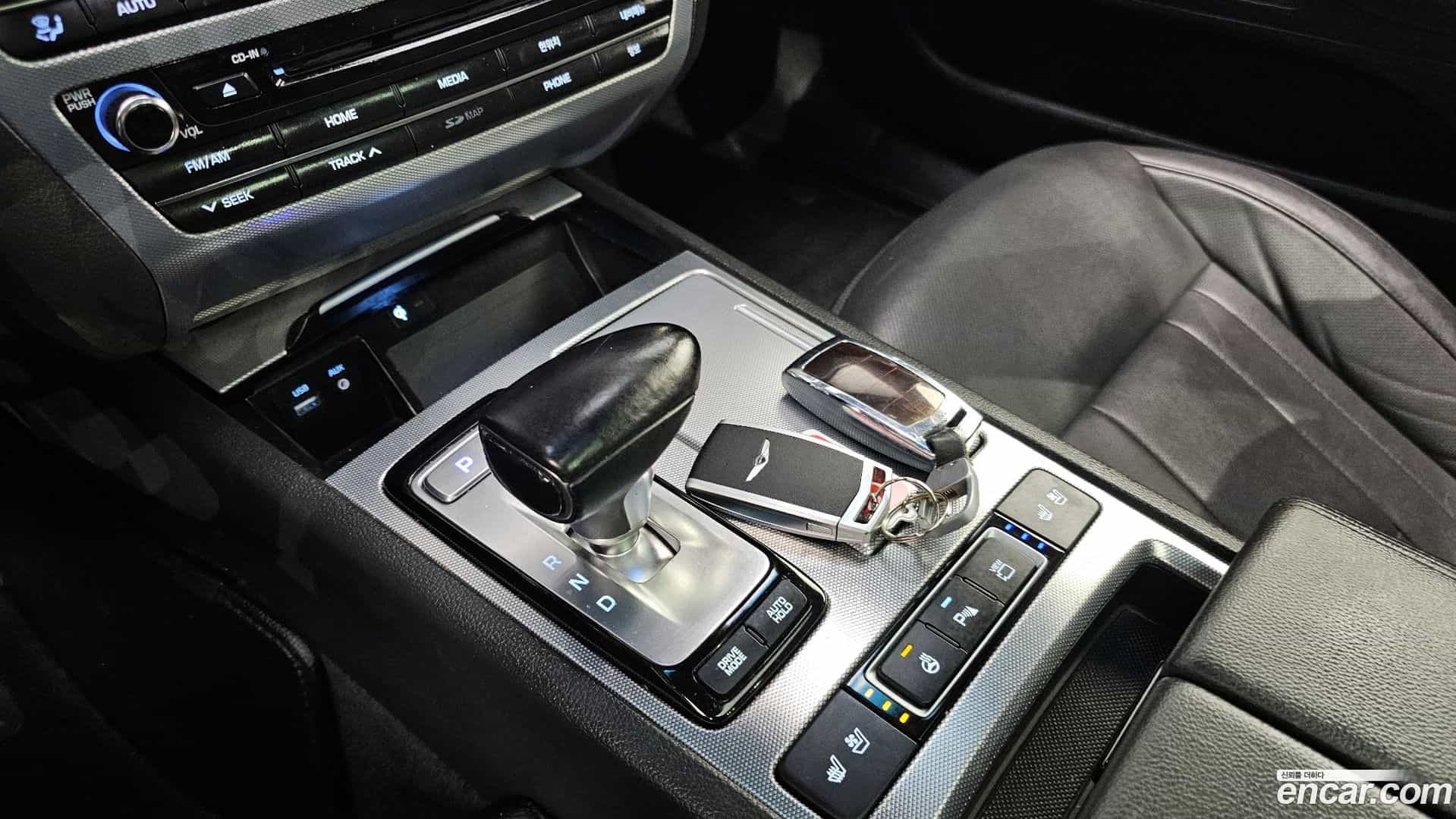 G80 Genesis 2018.2-INNER-009