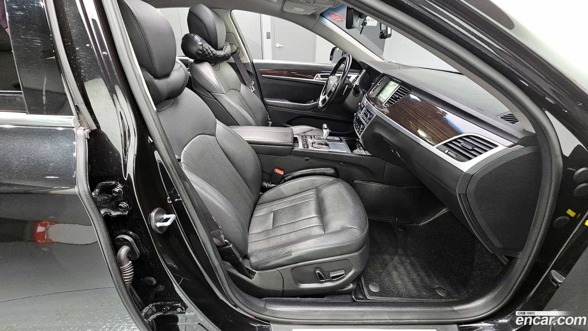 G80 Genesis 2018.2-OPTION-016