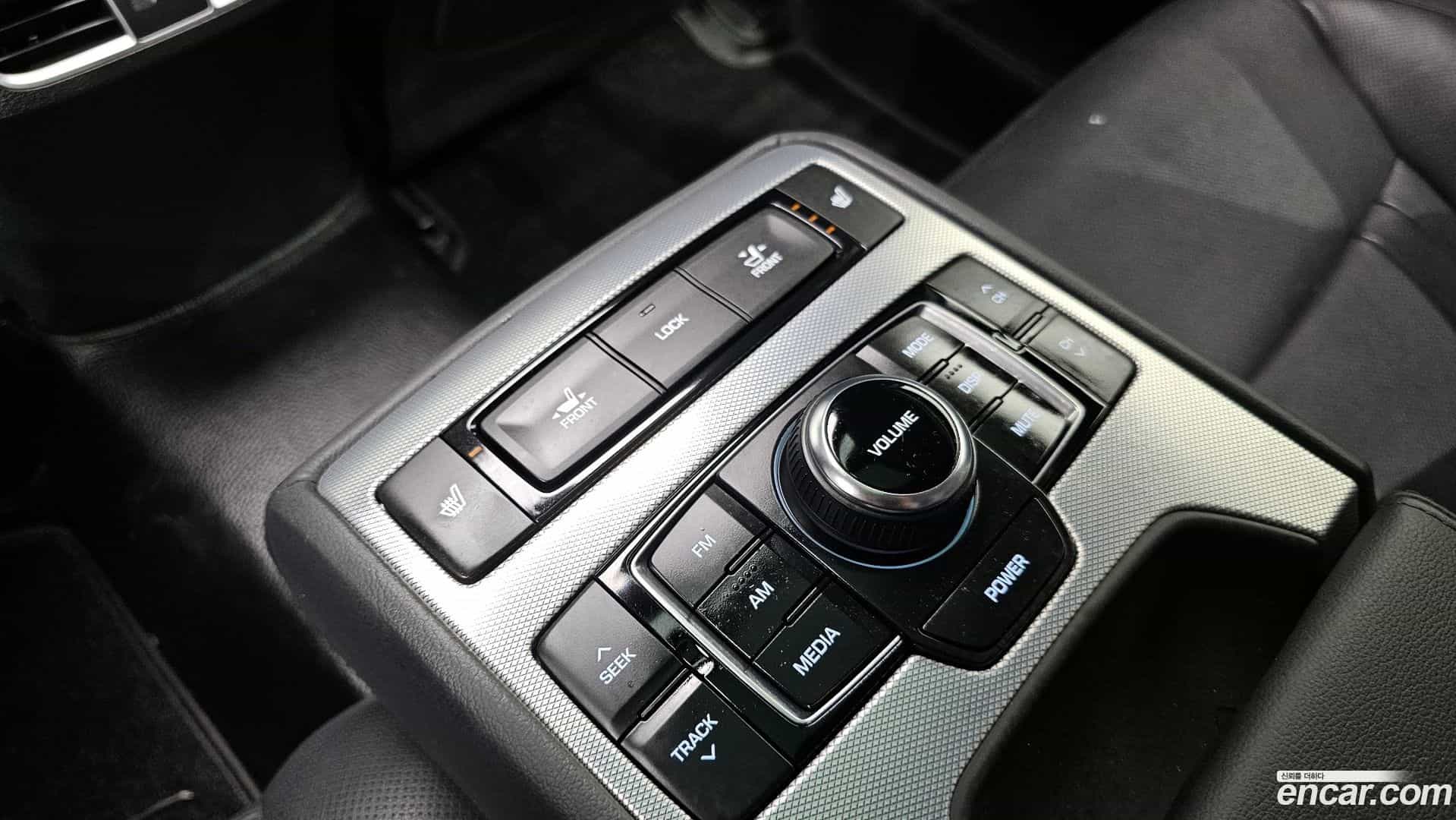 G80 Genesis 2018.2-OPTION-024