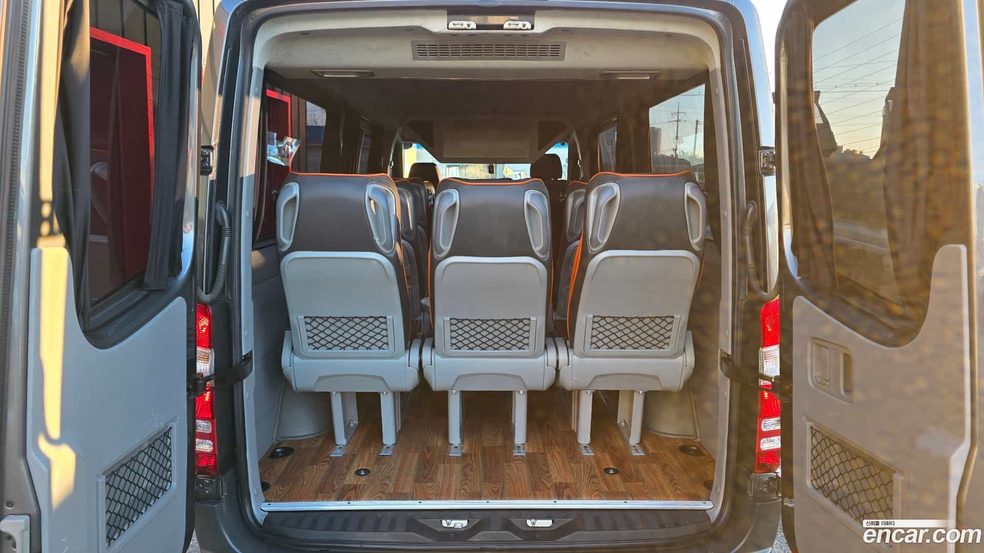 Sprinter Mercedes-Benz 2017.11-OPTION-024
