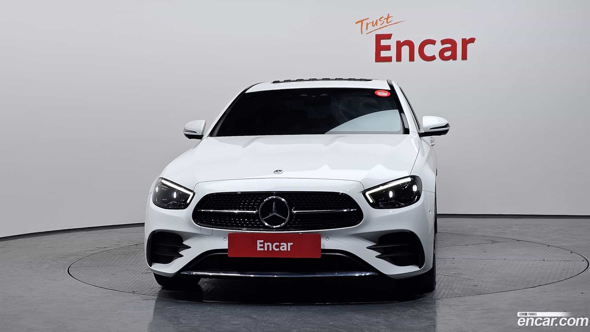 E-Class Mercedes-Benz 2022.0-OUTER-003