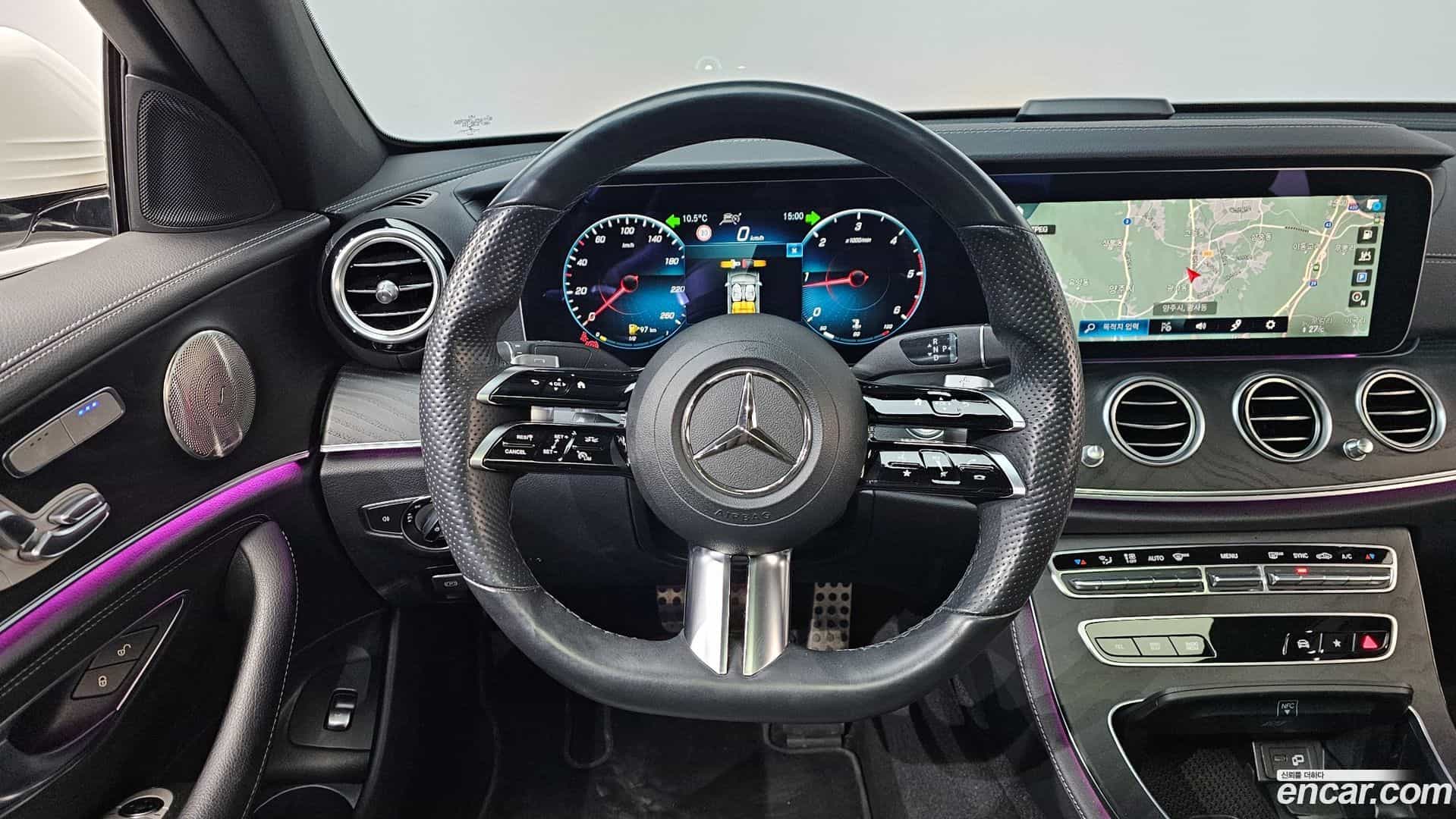 E-Class Mercedes-Benz 2022.0-OPTION-017