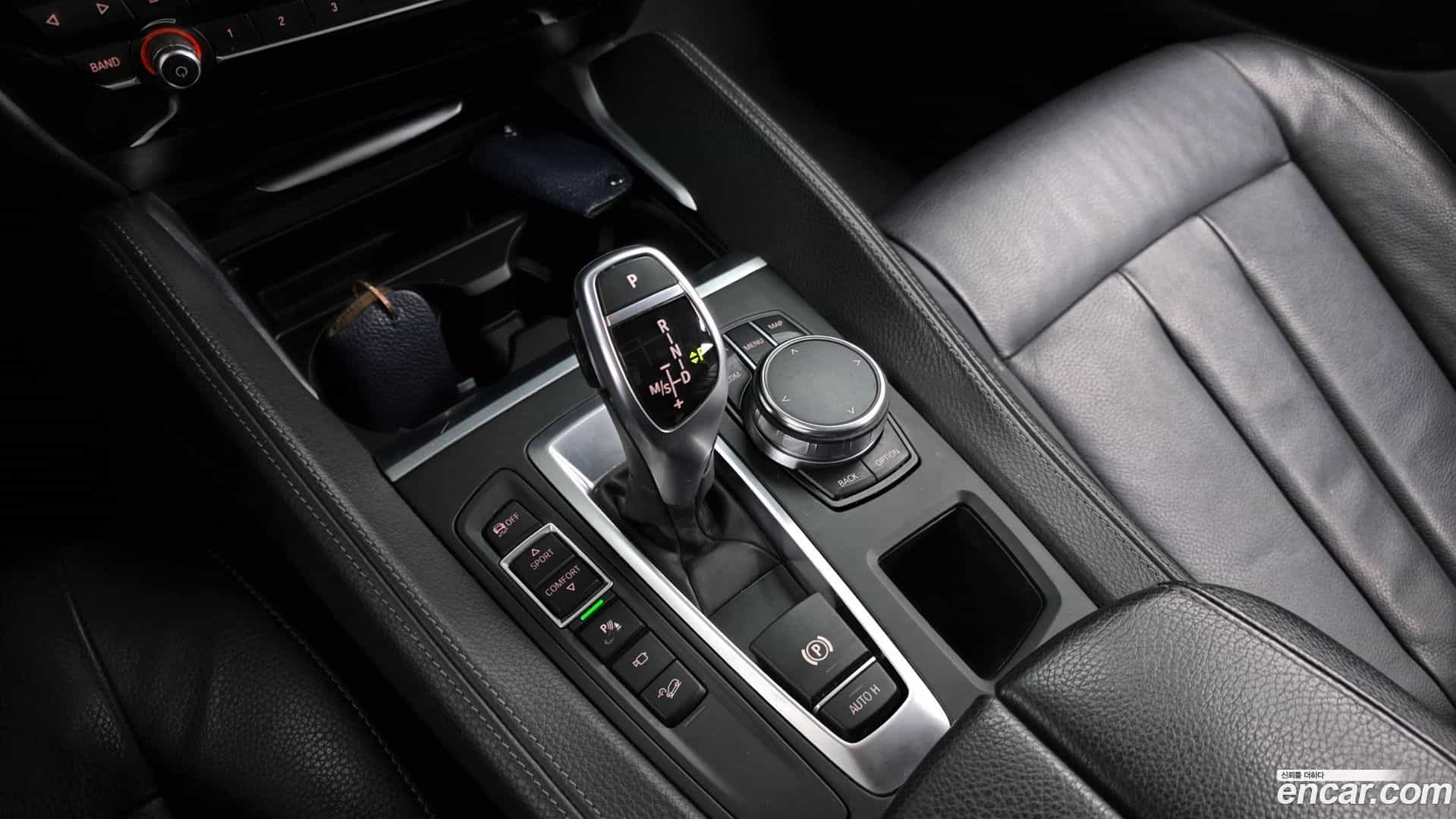 X6 BMW 2018.1-INNER-009