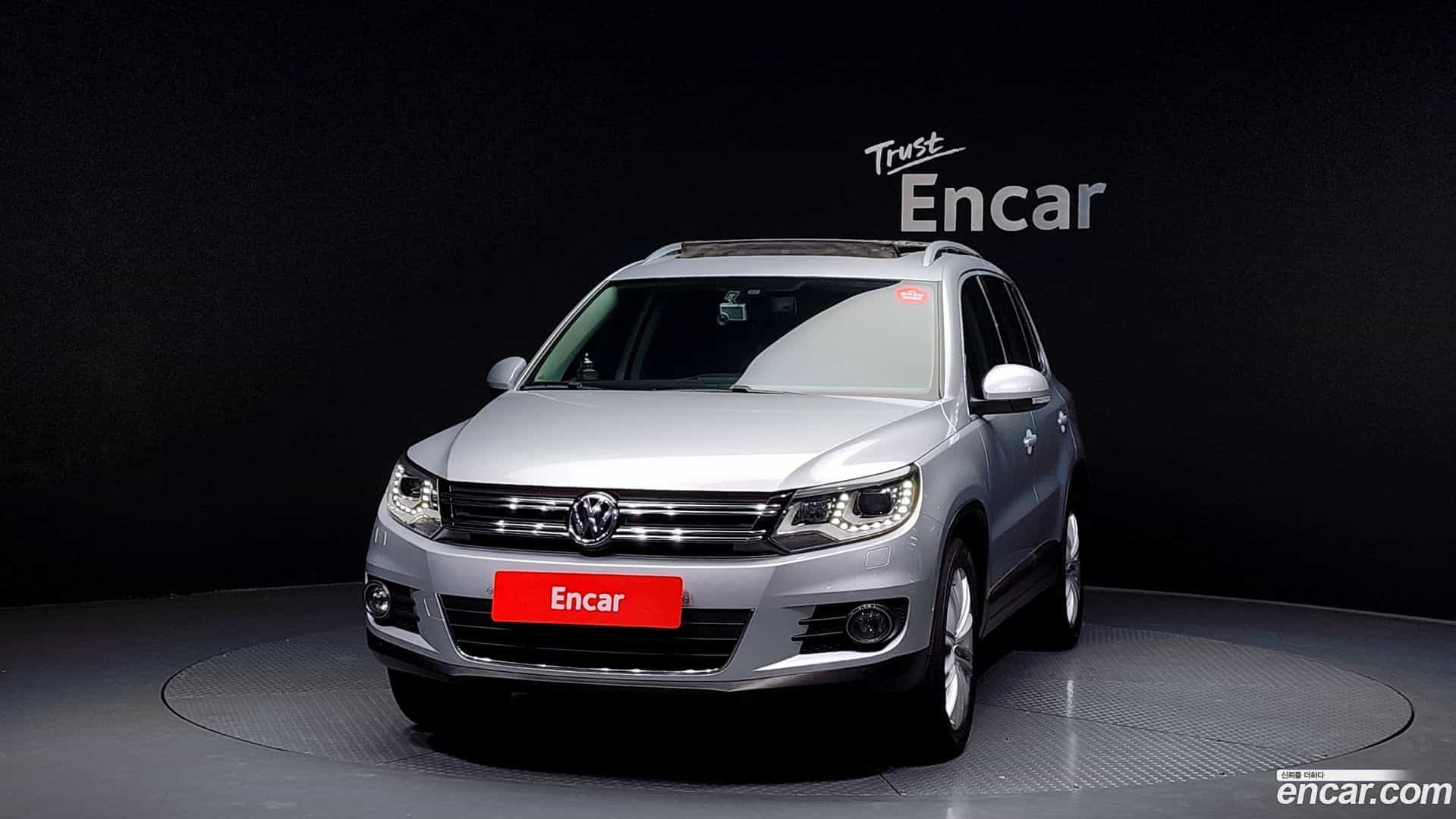 Tiguan Volkswagen 2013.5-OUTER-003