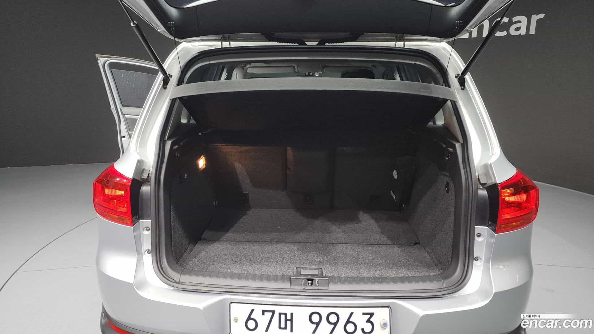 Tiguan Volkswagen 2013.5-OPTION-024