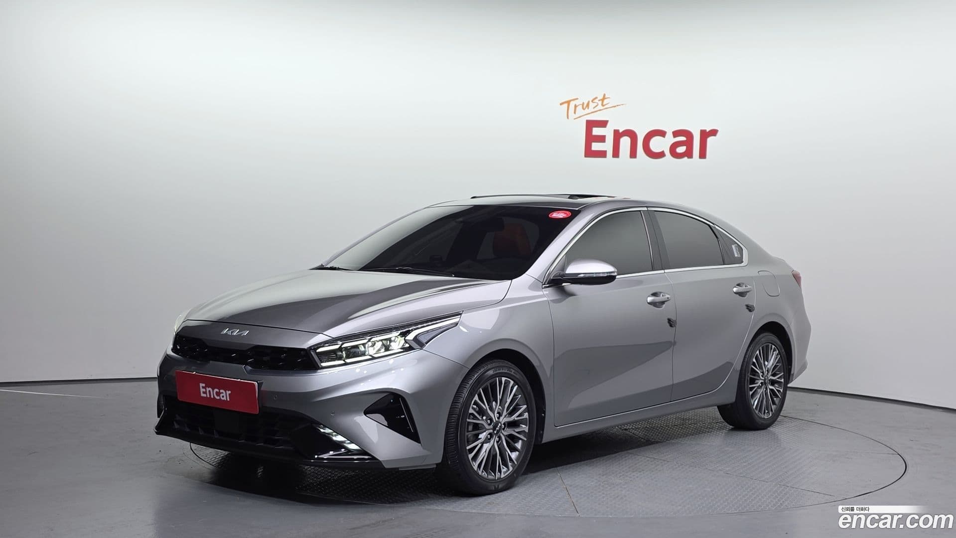 Main__Slider__Photo:K3 Kia 2021.3-0