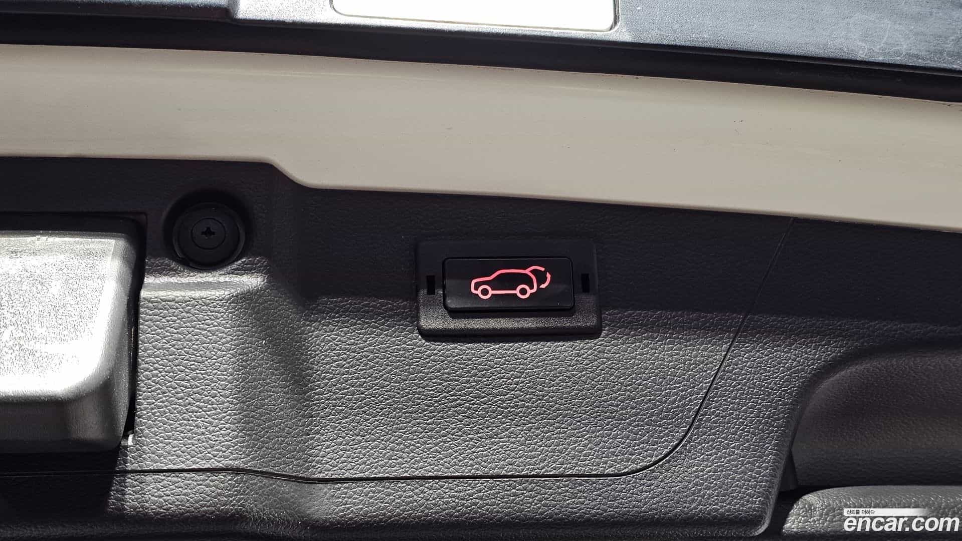 KORANDO KG Mobility 2023.8-OPTION-024
