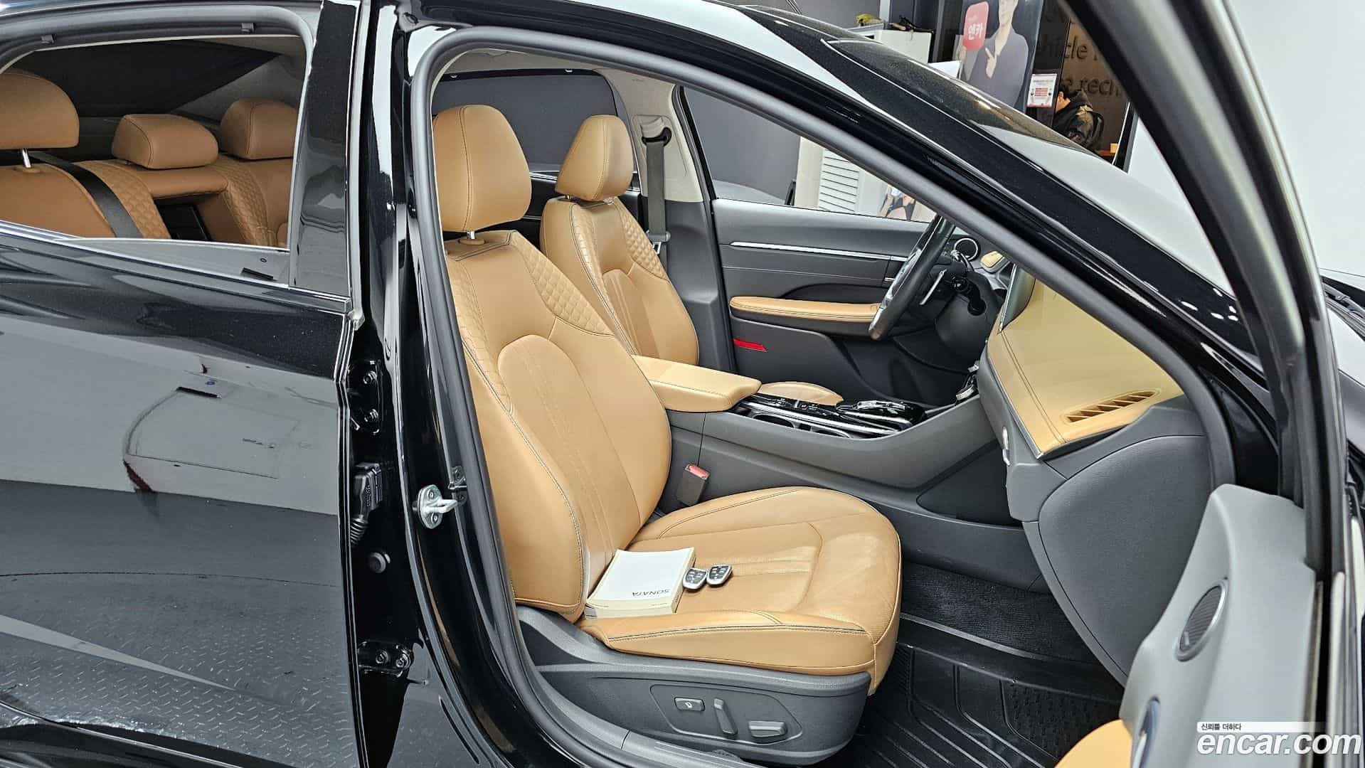 Sonata Hyundai 2020.2-OPTION-016