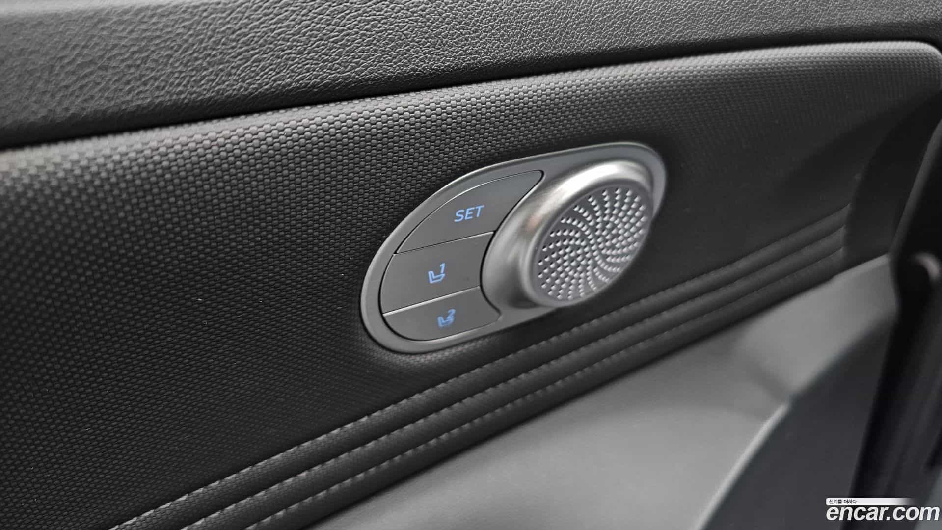 AVANTE Hyundai 2020.6-OPTION-017