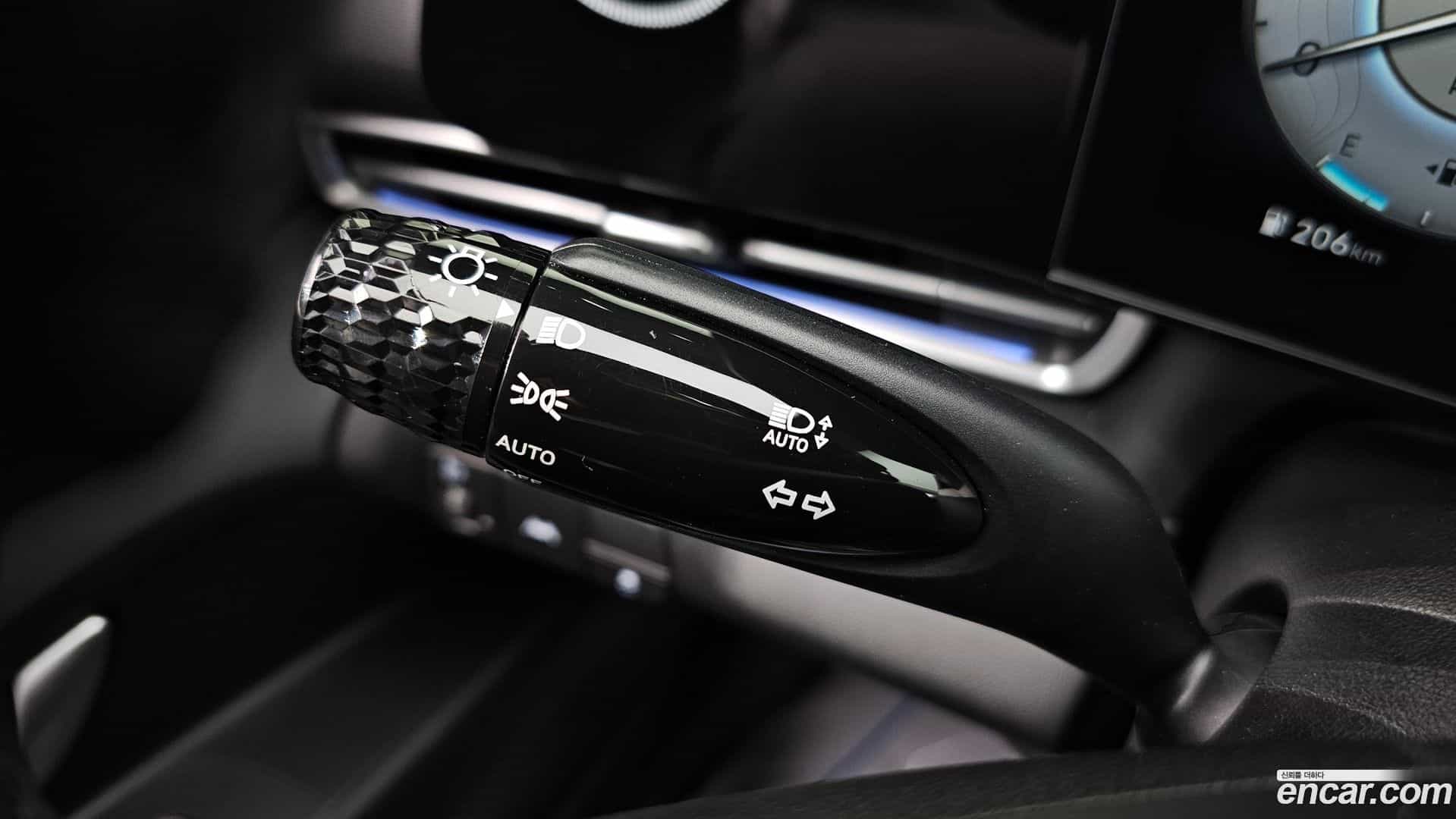 AVANTE Hyundai 2020.6-OPTION-019