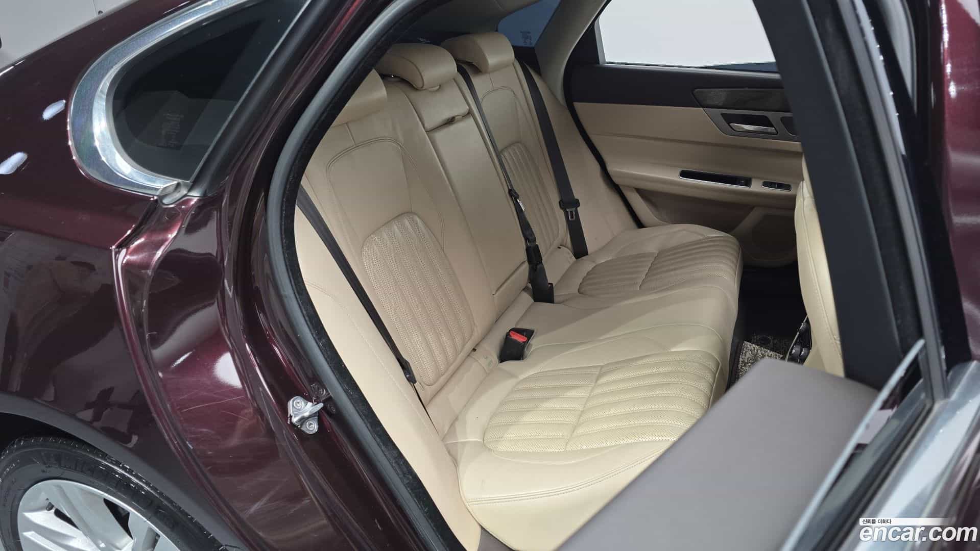XF Jaguar 2016.7-OPTION-016