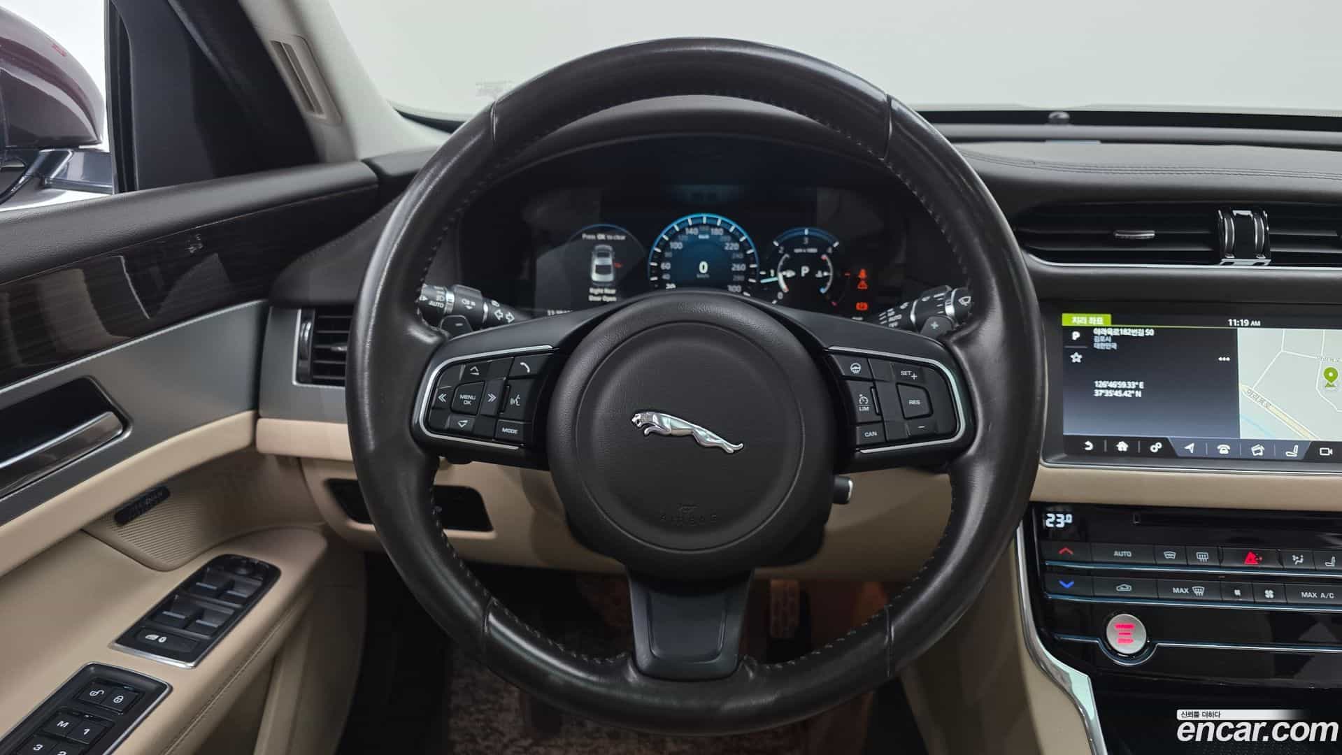XF Jaguar 2016.7-OPTION-017