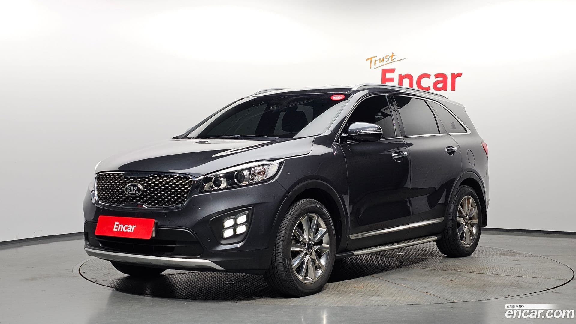 Main__Slider__Photo:Sorento Kia 2016.7-0