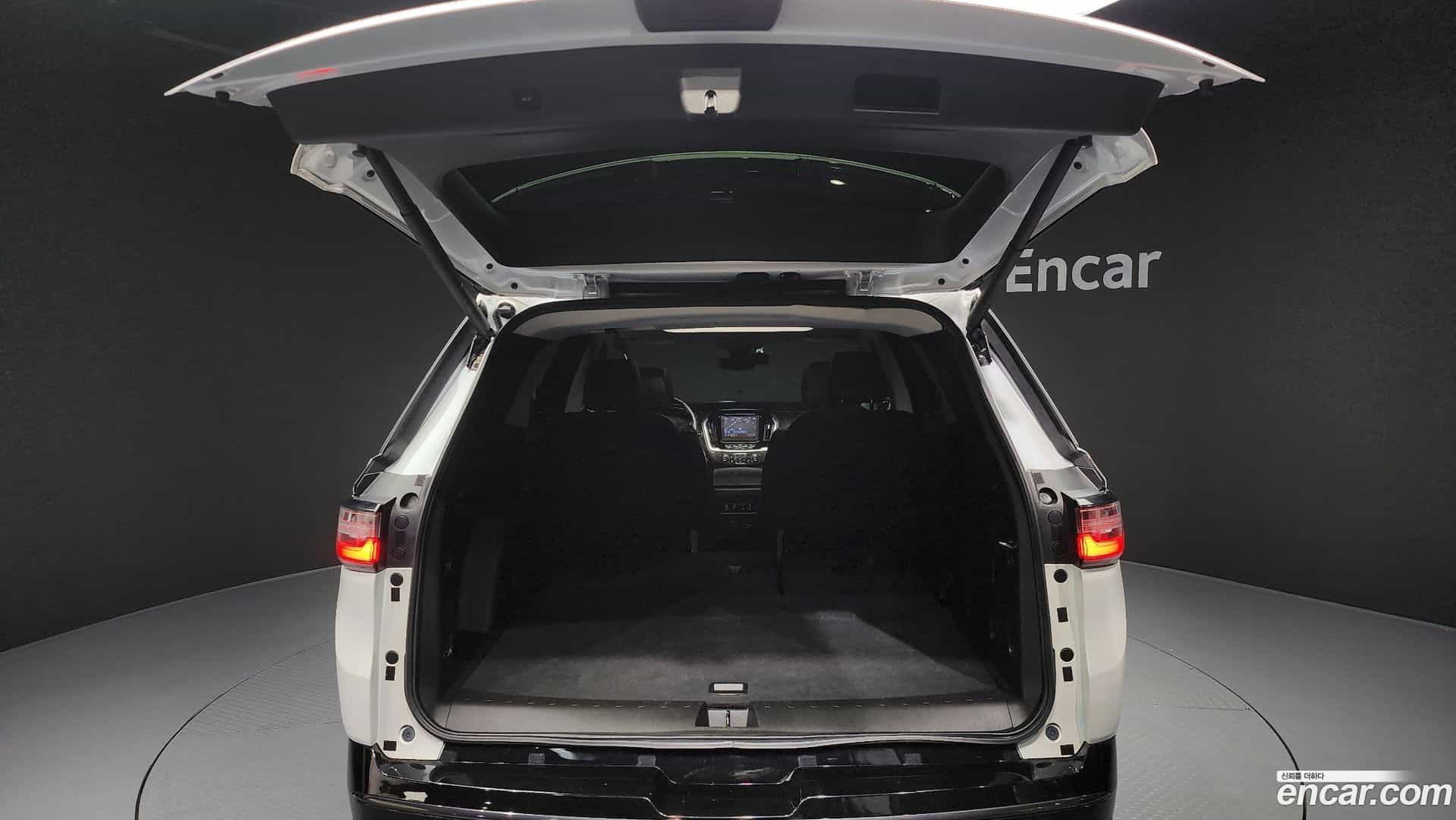 Traverse Chevrolet 2021.11-OPTION-024