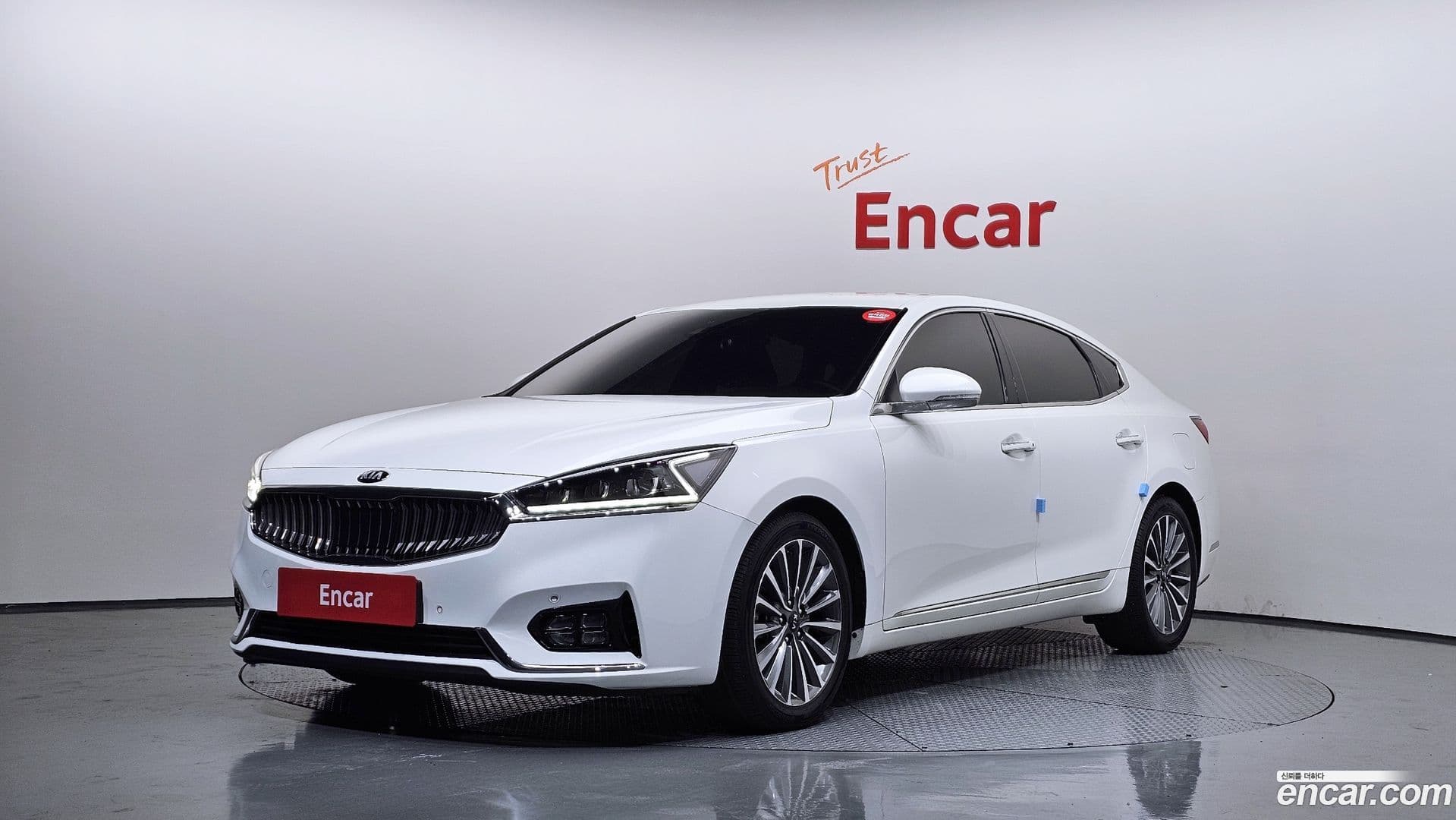 Main__Slider__Photo:K7 Kia 2019.3-0