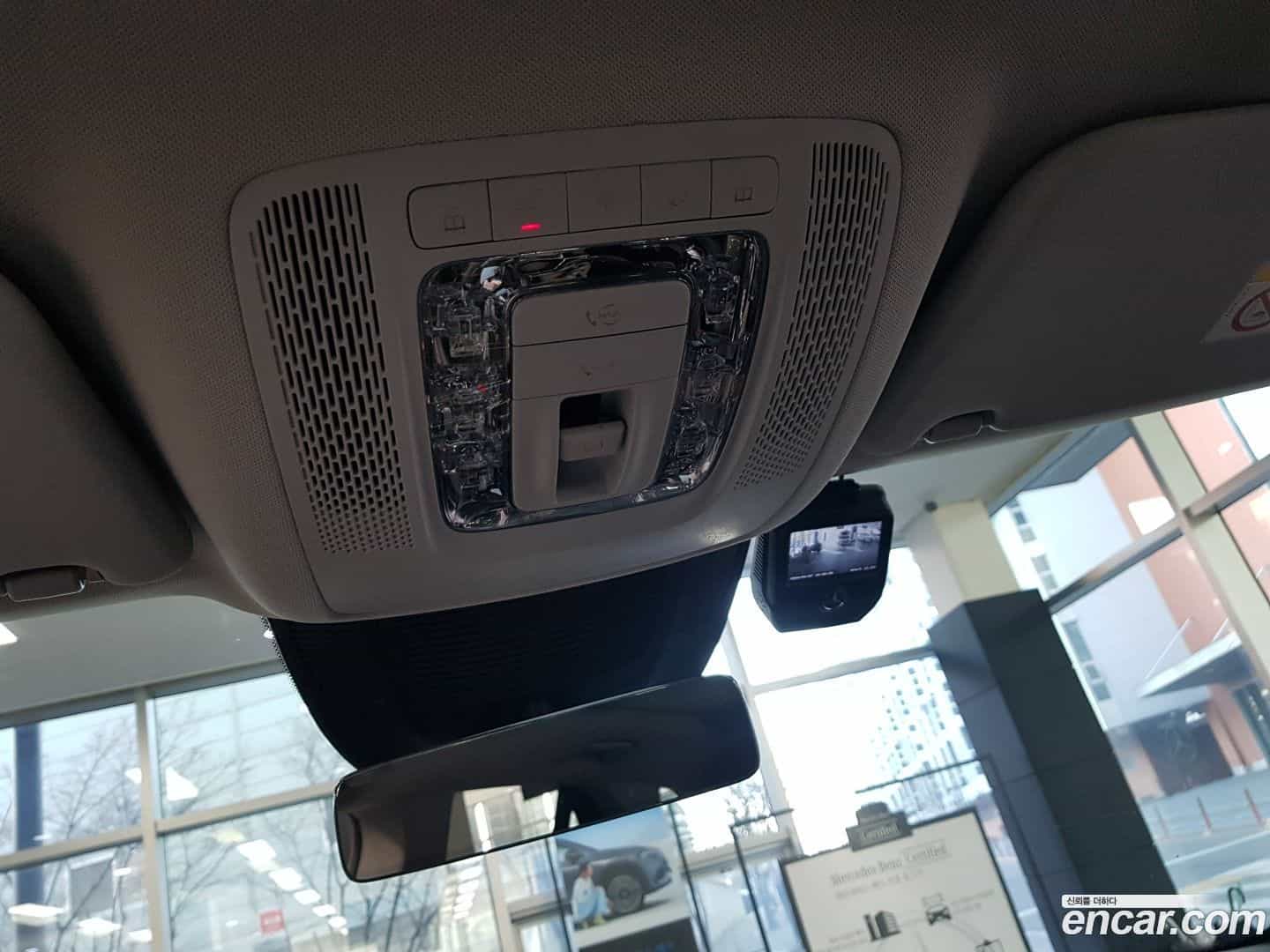 GLE-Class Mercedes-Benz 2021.3-INNER-010