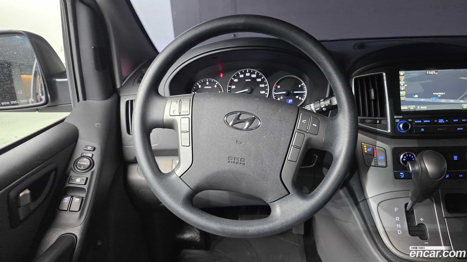 Starex Hyundai 2019.2-OPTION-017