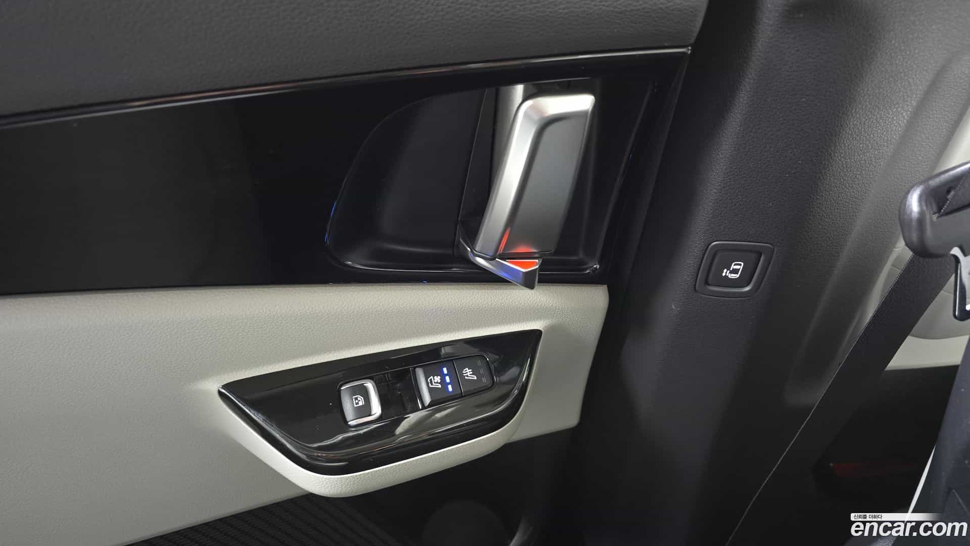 Canival Kia 2023.0-OPTION-023