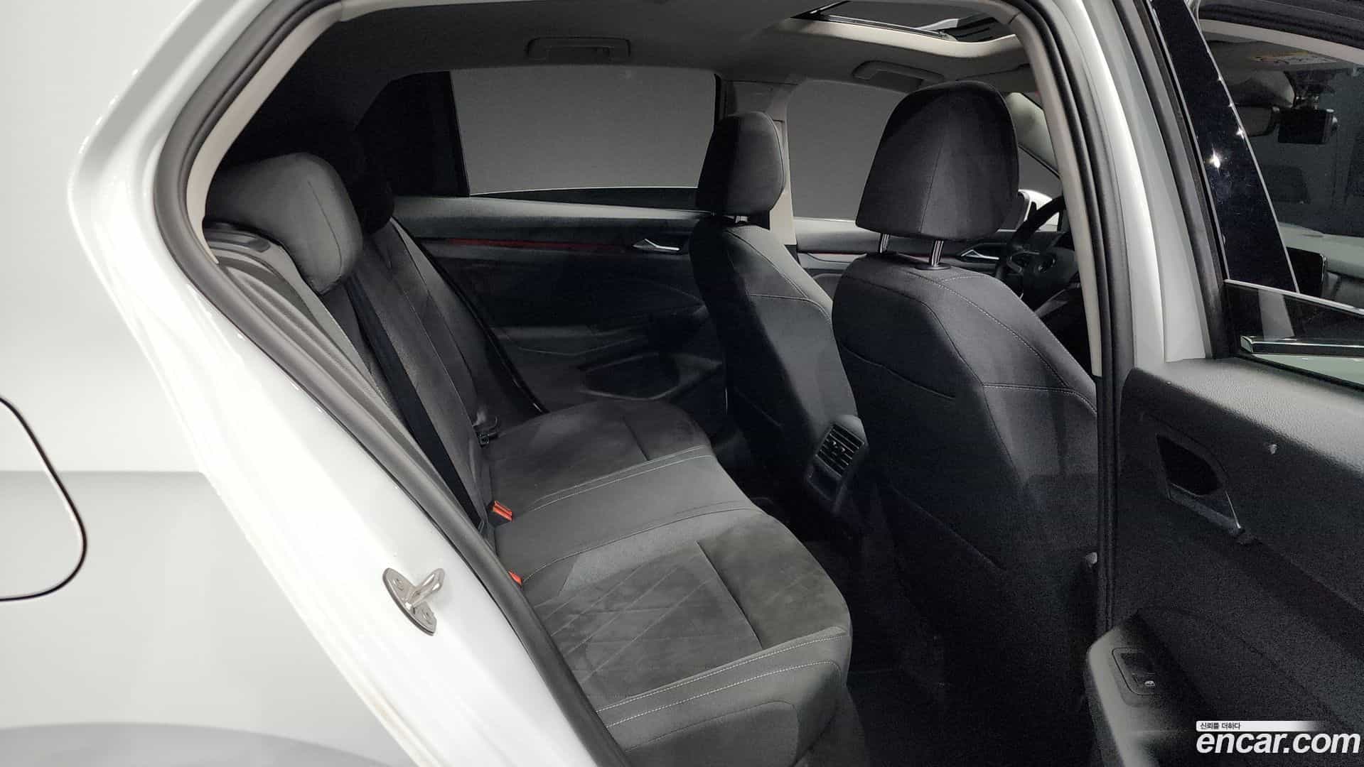 Golf Volkswagen 2022.0-OPTION-016