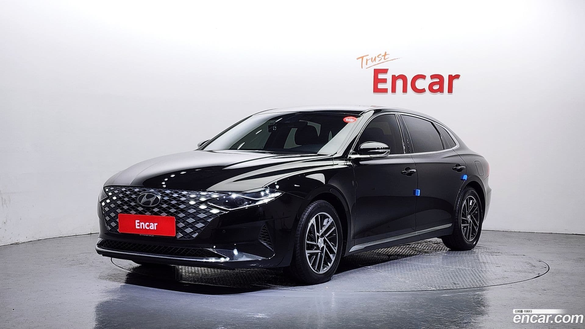 Main__Slider__Photo:Grandeur Hyundai 2020.11-0