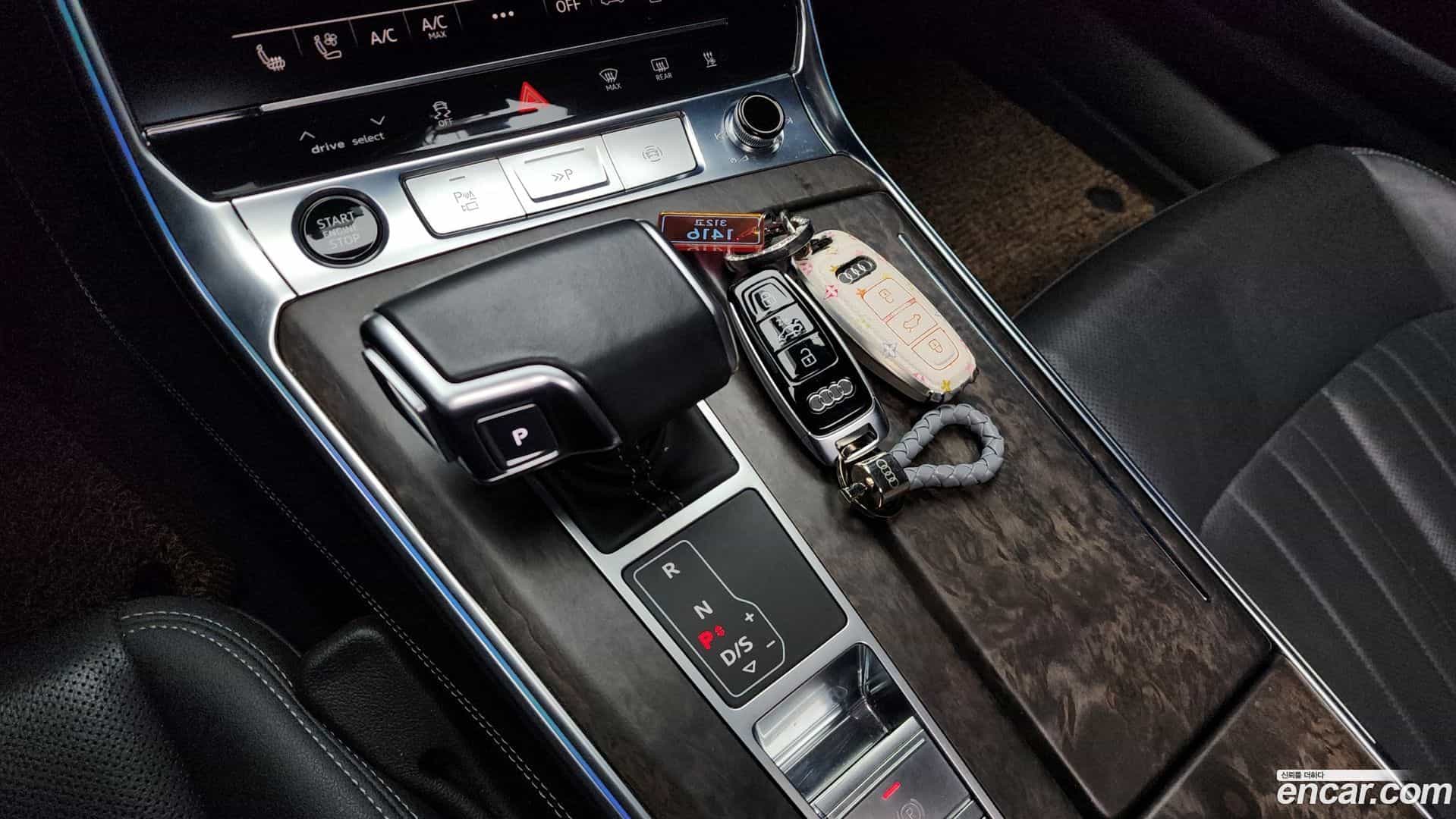 A6 Audi 2021.11-INNER-009