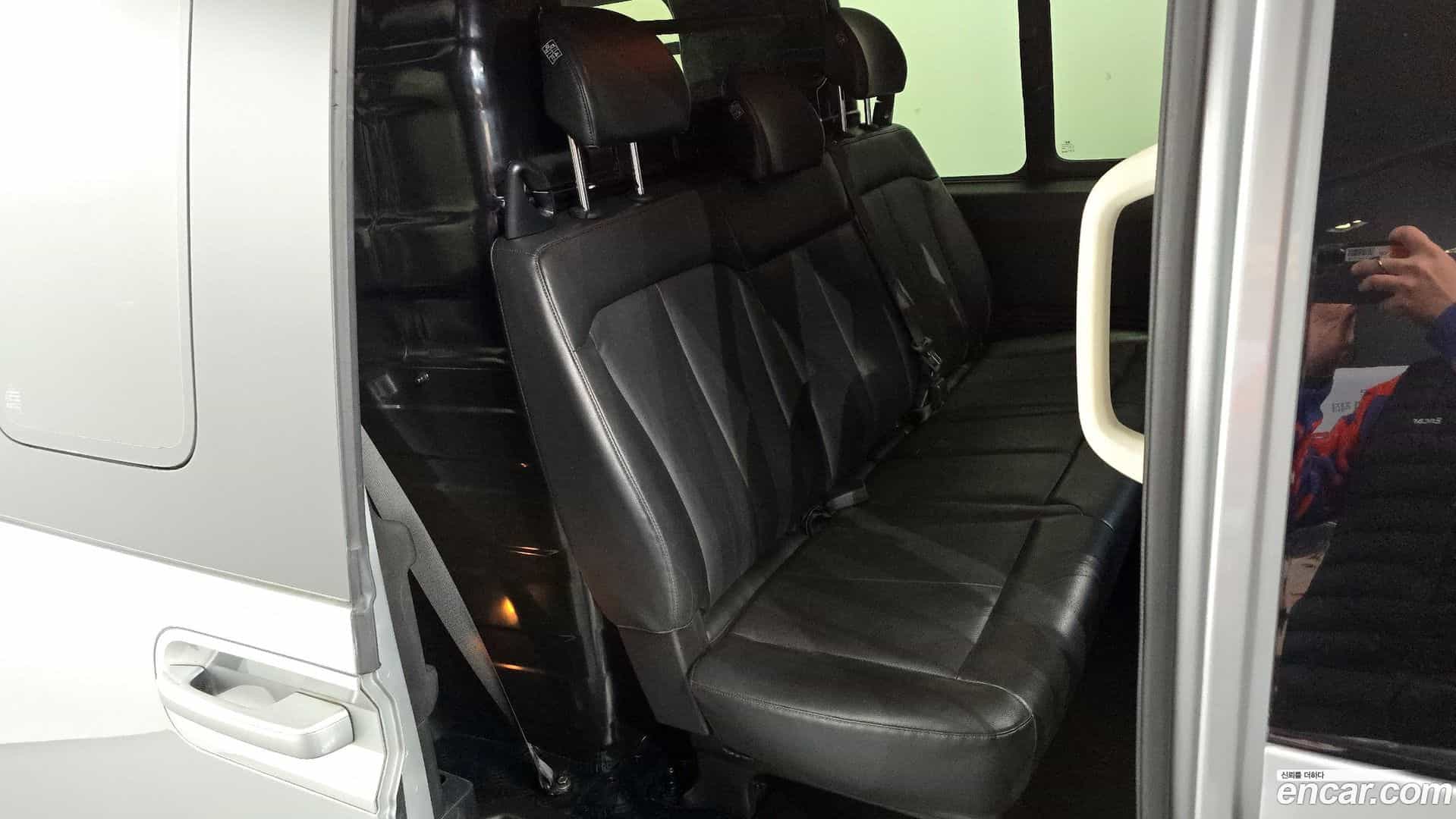 Staria Hyundai 2021.10-OPTION-017