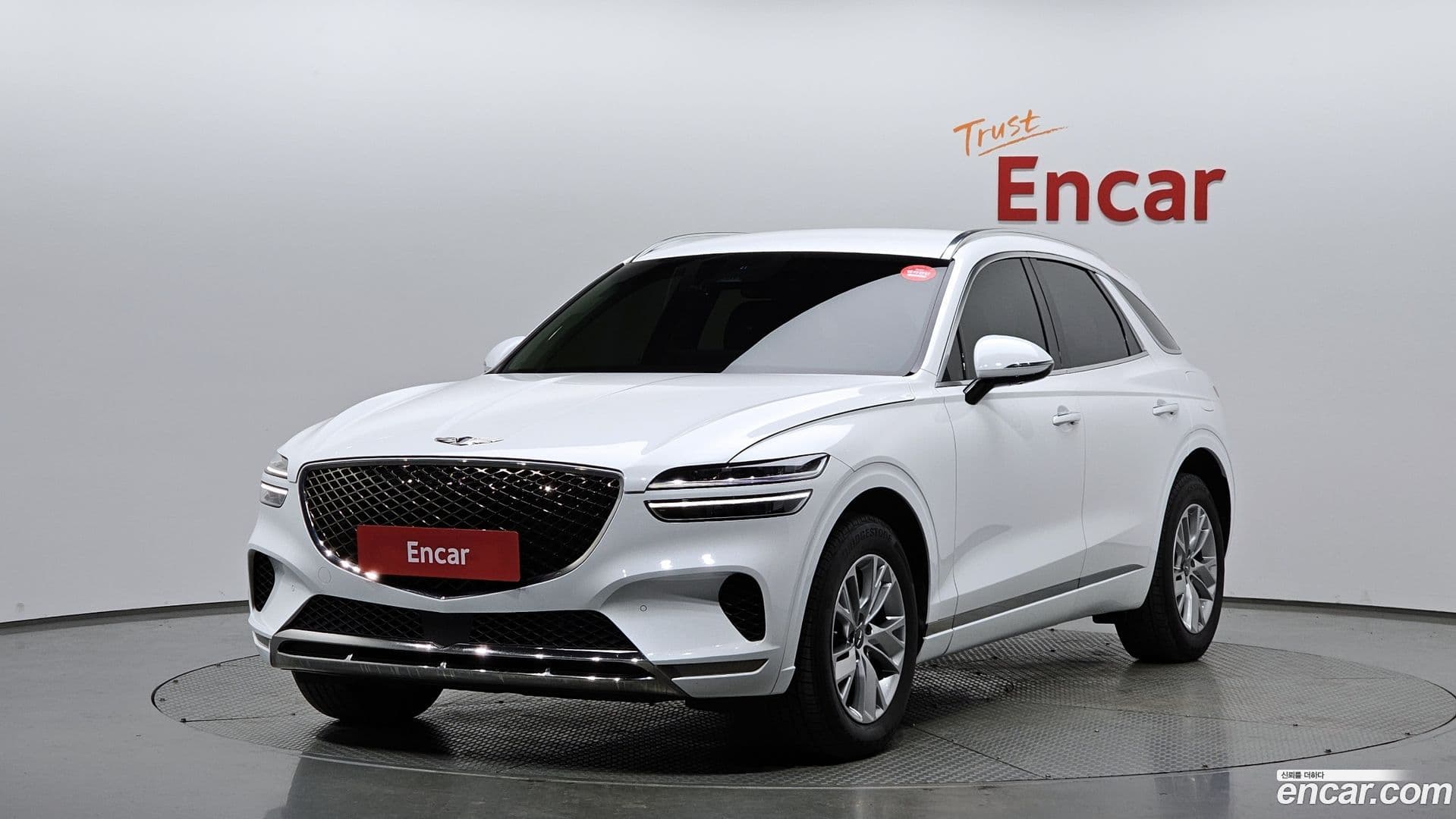 Main__Slider__Photo:GV70 Genesis 2021.10-0
