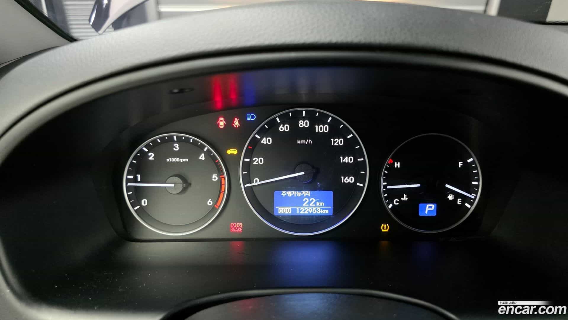 Starex Hyundai 2018.11-INNER-008