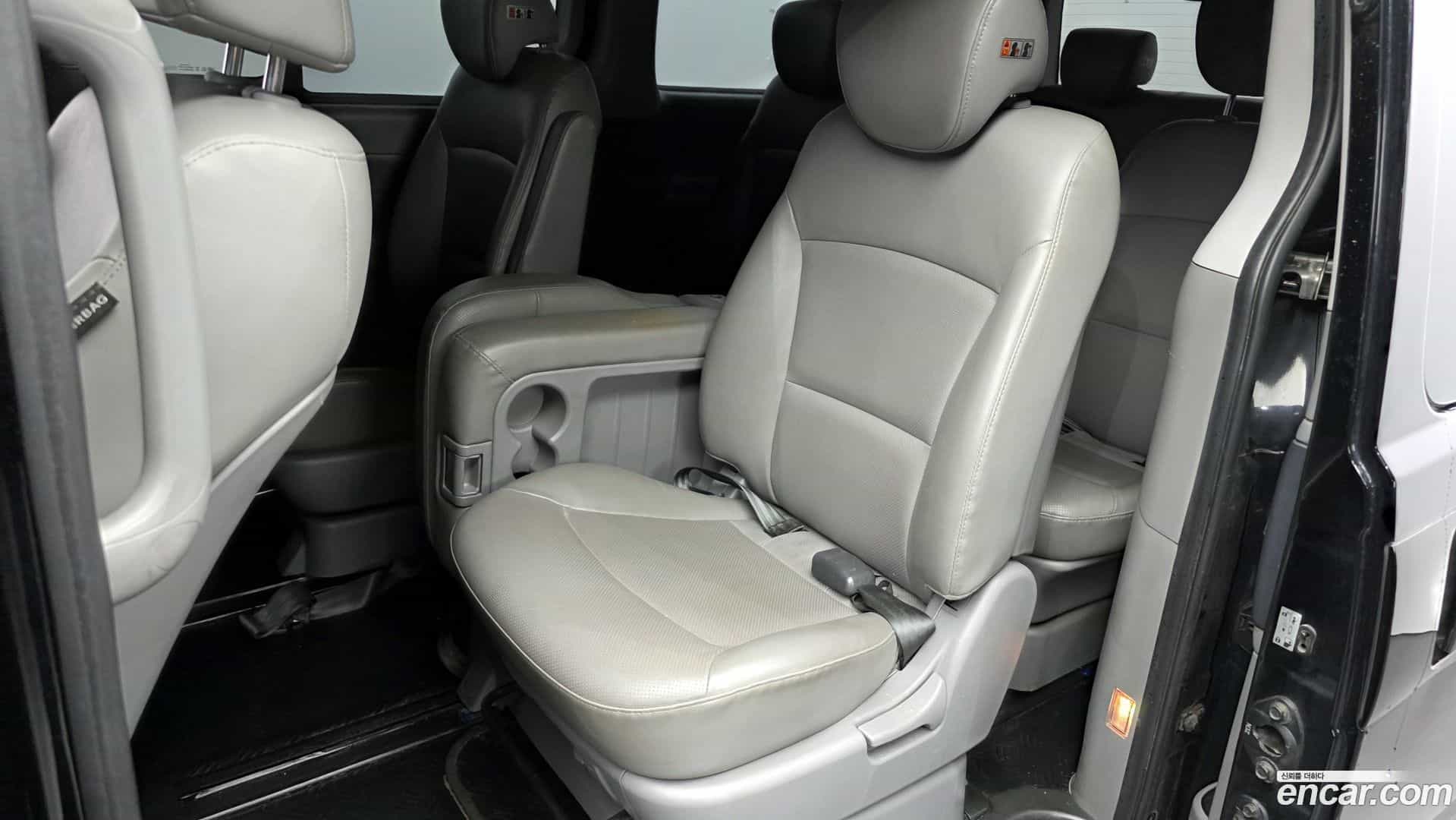 Starex Hyundai 2018.11-OPTION-015