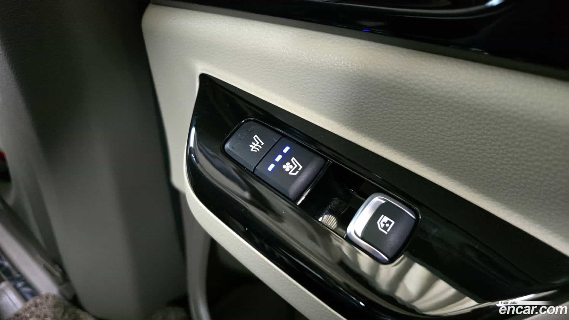 Canival Kia 2023.2-OPTION-023