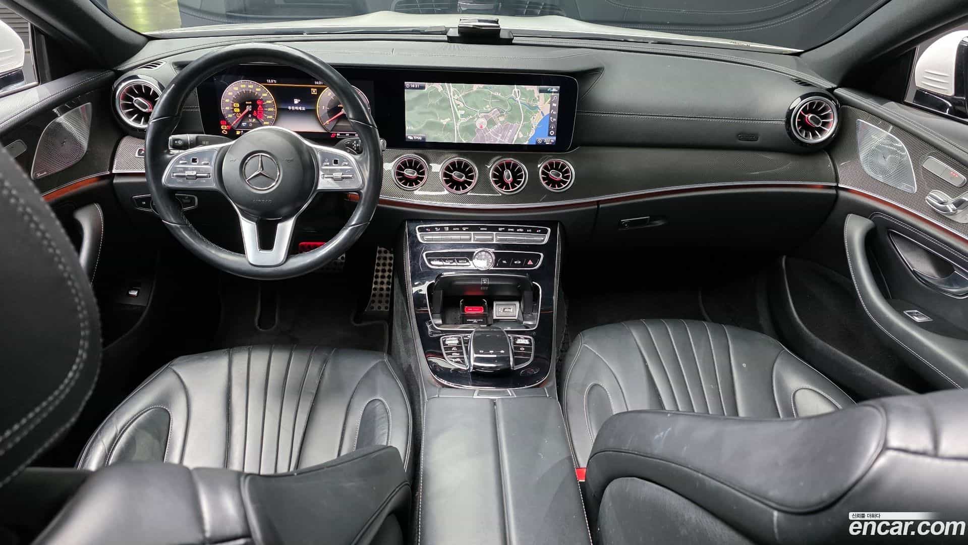 CLS-Class Mercedes-Benz 2020.4-INNER-007