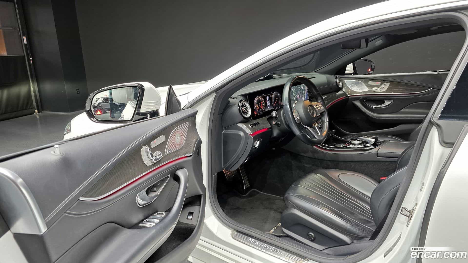 CLS-Class Mercedes-Benz 2020.4-OPTION-015