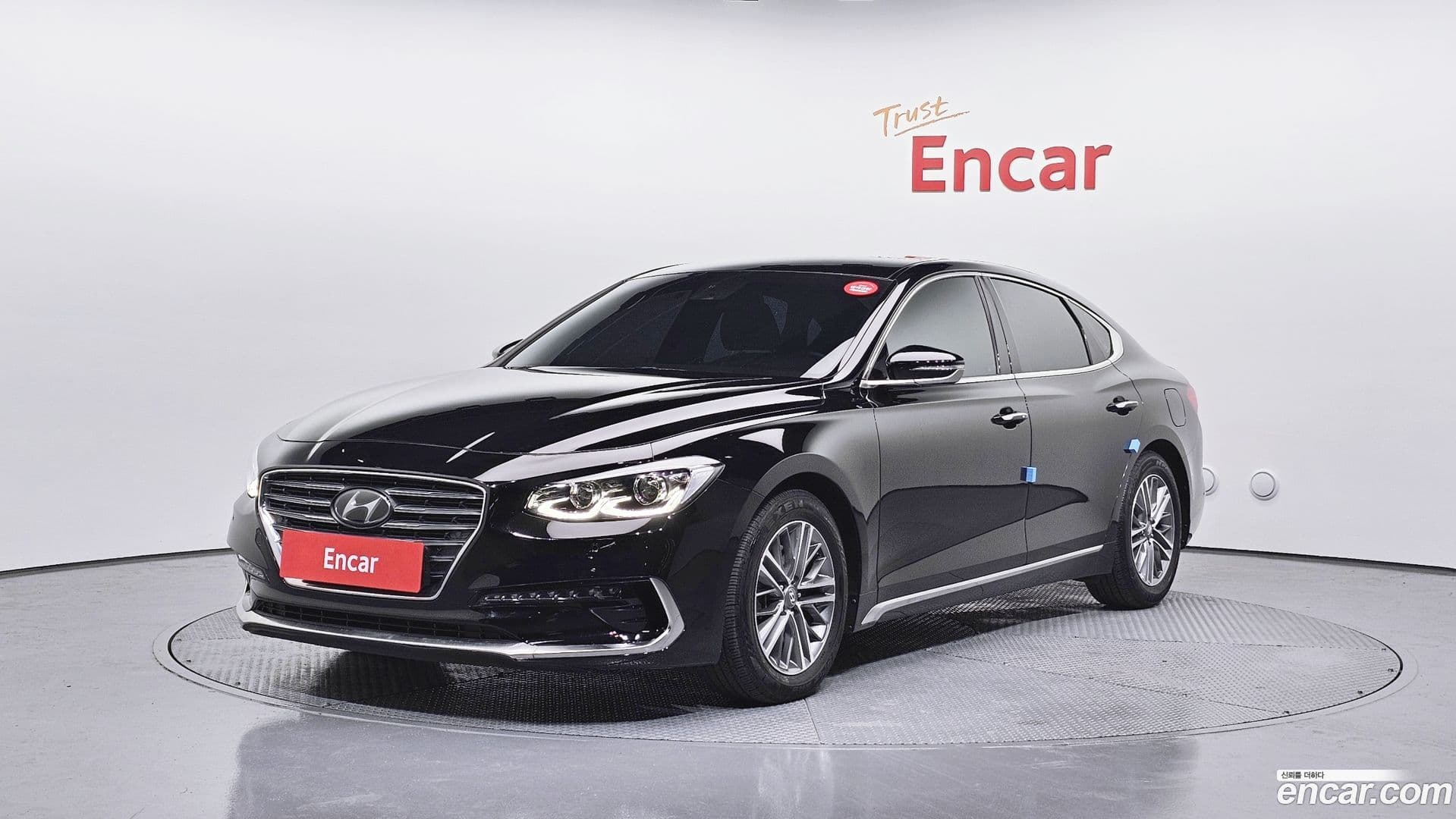 Main__Slider__Photo:Grandeur Hyundai 2019.8-0