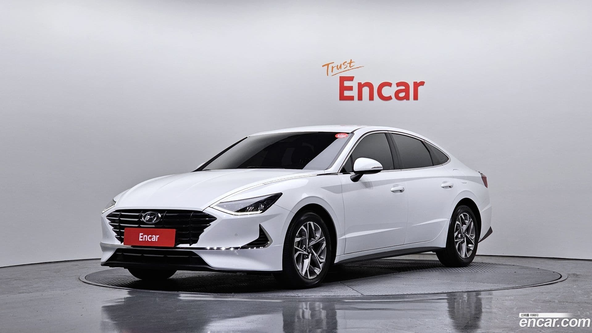 Main__Slider__Photo:Sonata Hyundai 2021.3-0