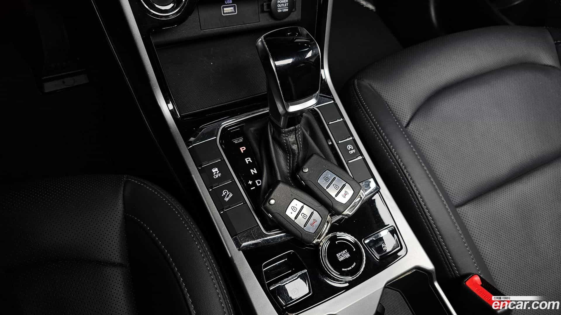 KORANDO KG Mobility 2021.8-INNER-009