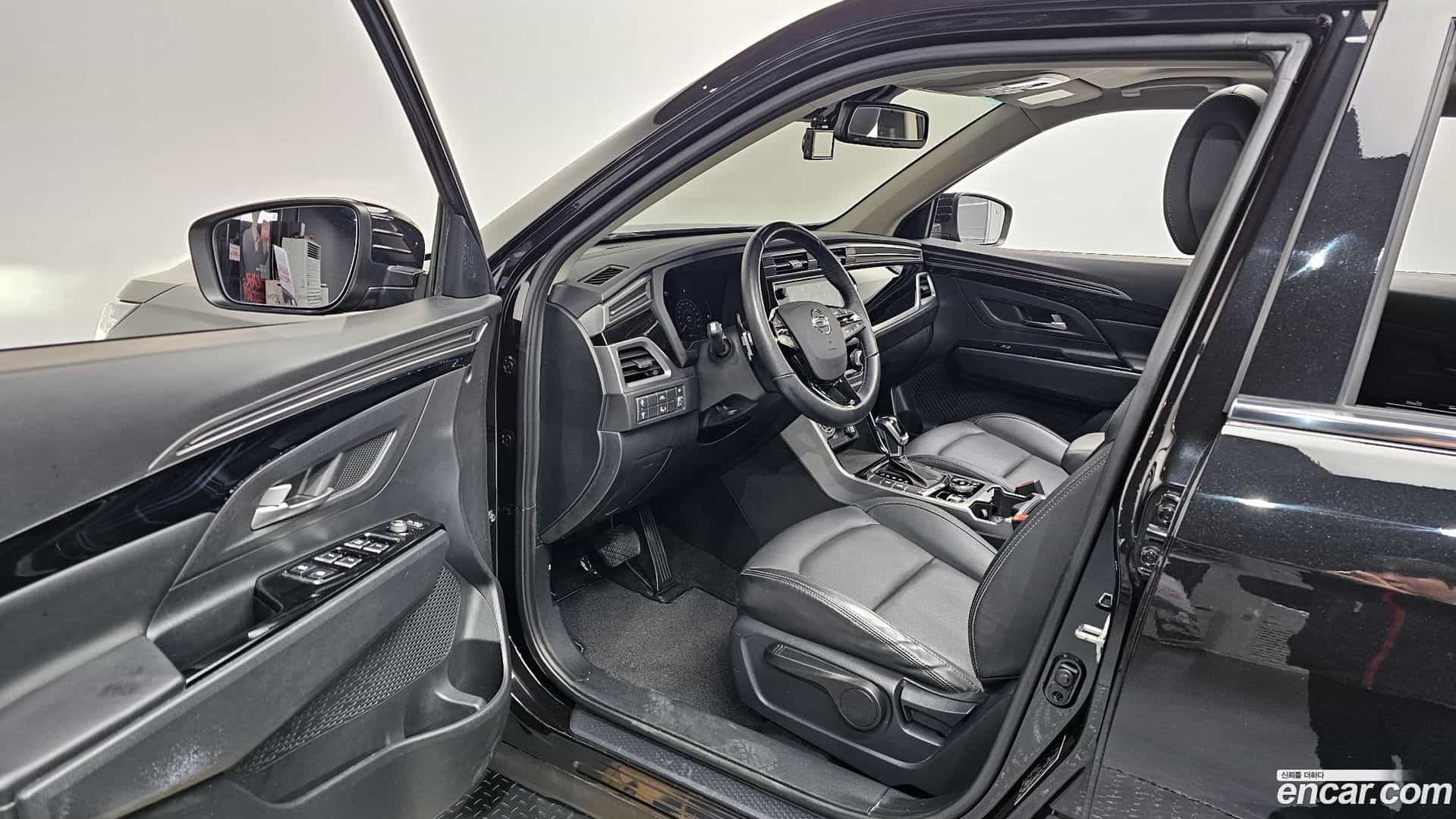 KORANDO KG Mobility 2021.8-INNER-010