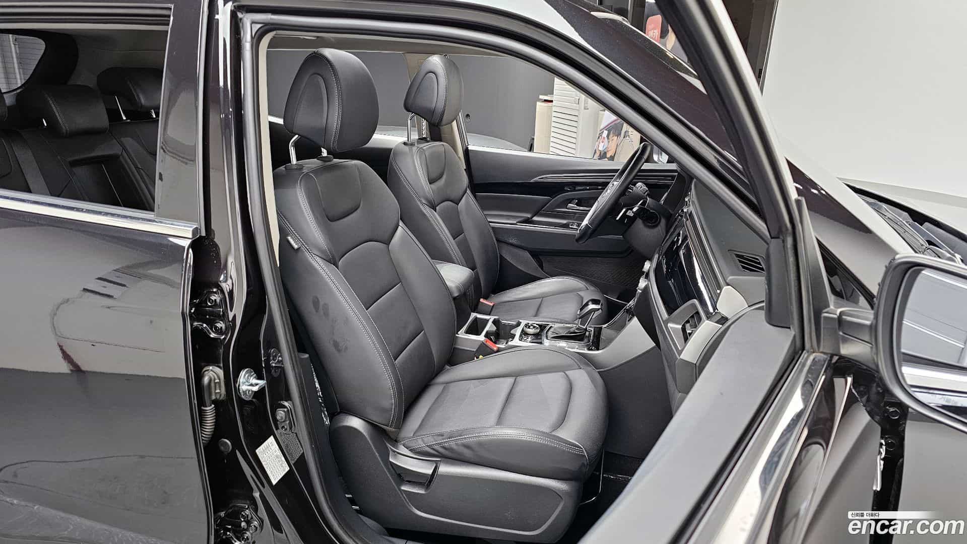 KORANDO KG Mobility 2021.8-OPTION-016