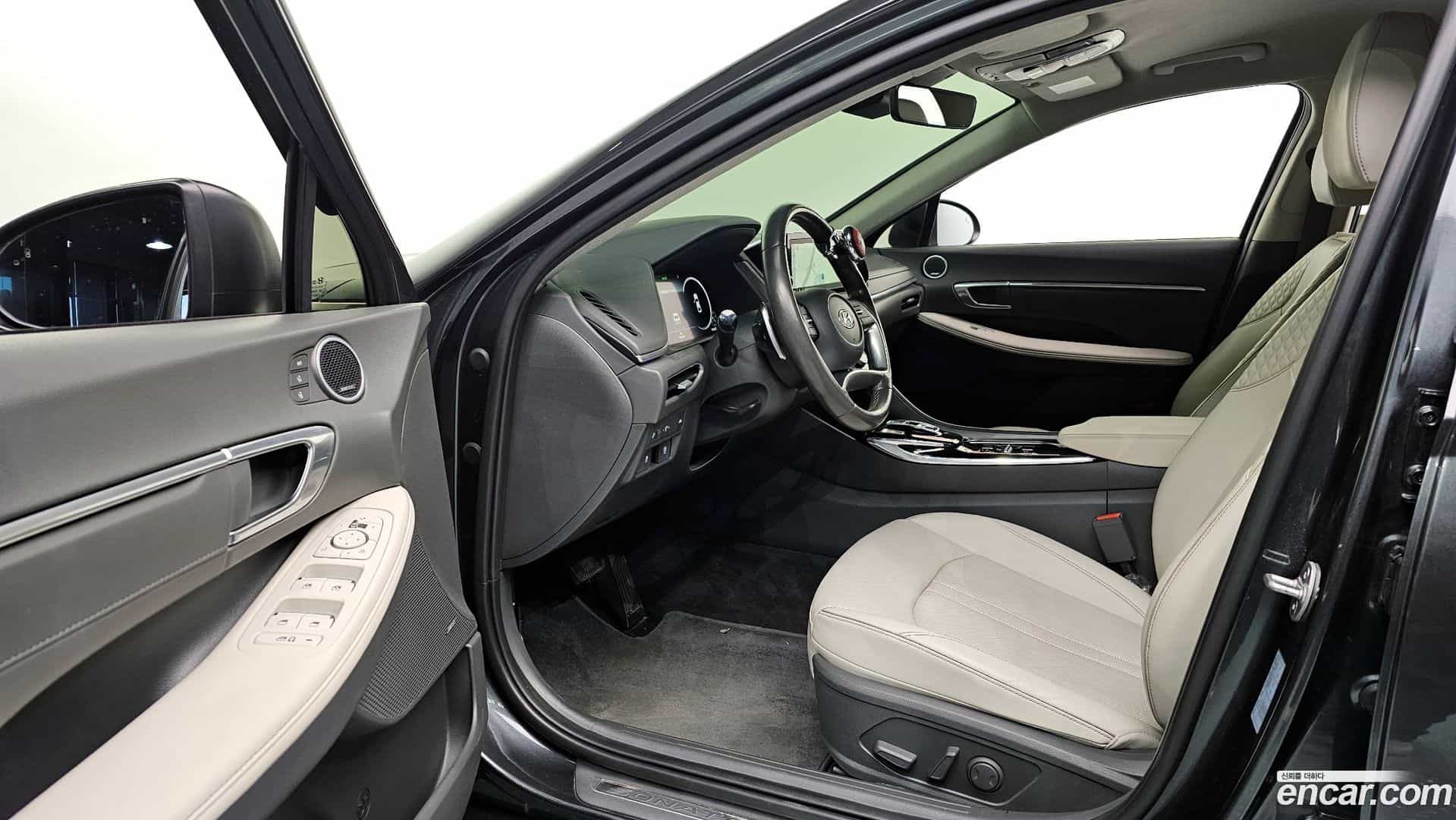 Sonata Hyundai 2022.7-OPTION-015