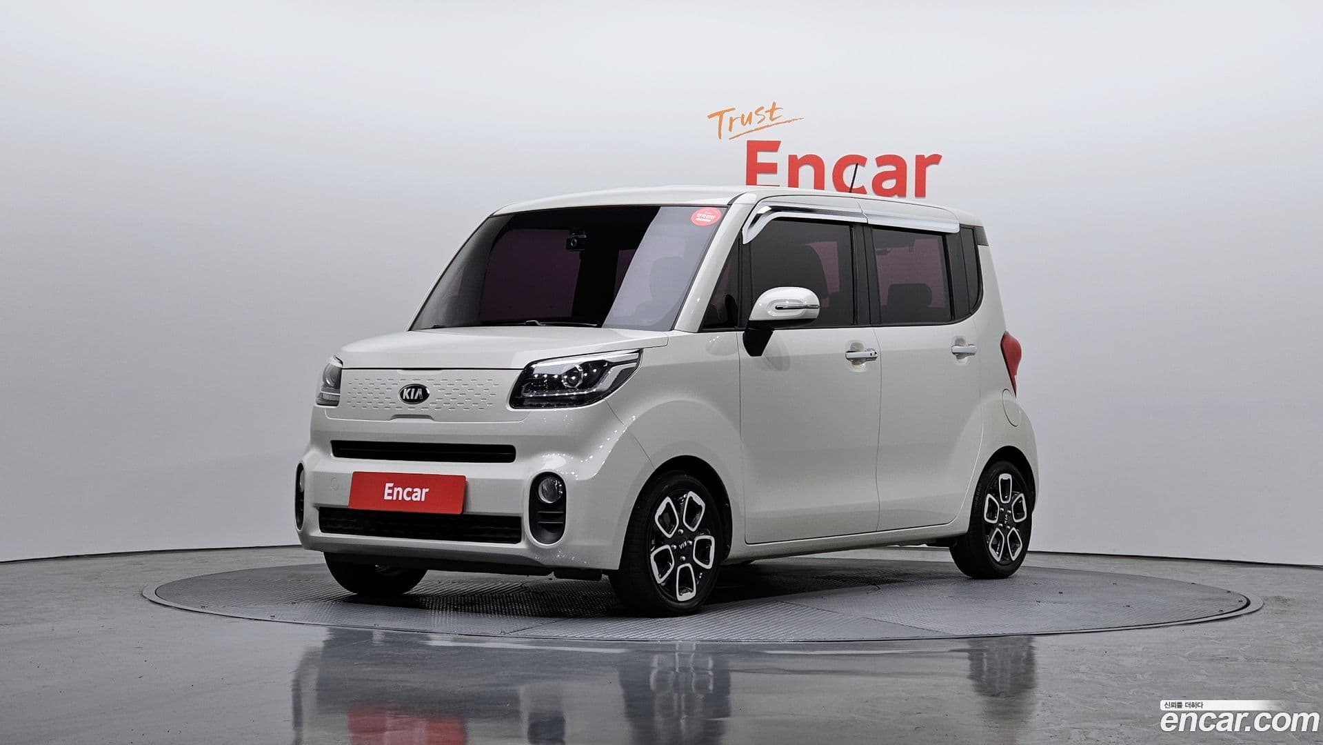 Main__Slider__Photo:RAY Kia 2018.5-0